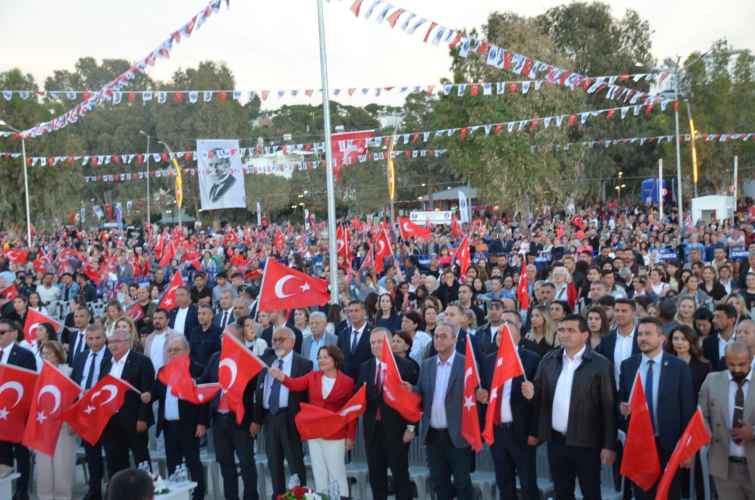 Didim Mavisehir Ataturk Kultur Ve Yasam Alaninda Gorkemli Ac 663665 Ac9Ce0