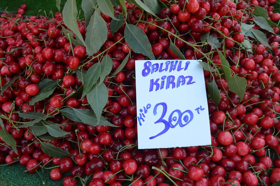 Didim Pazarinda Yaz Senligi Tezgahlarda Renkli Goruntuler 659698 E9D021