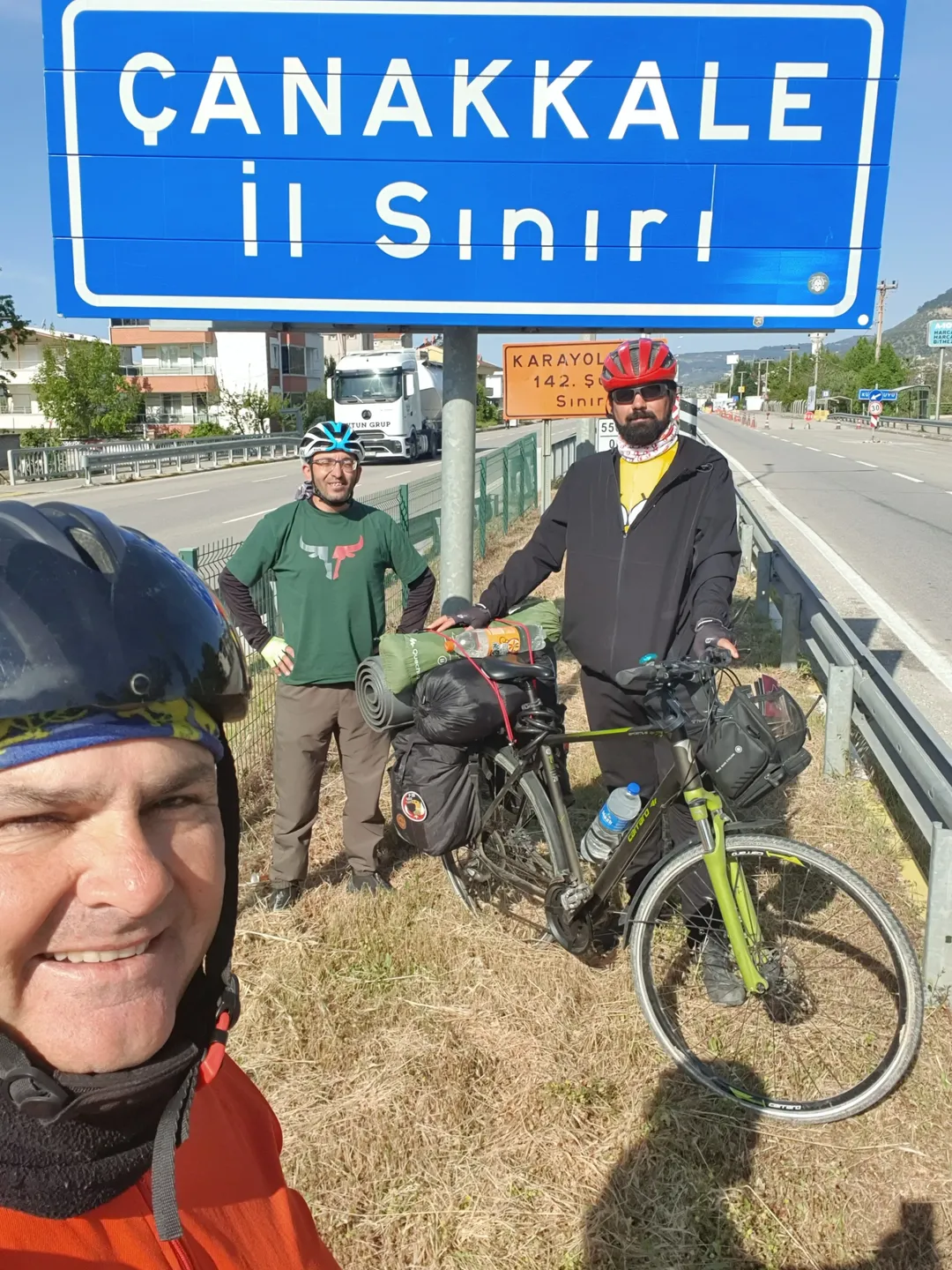 Didimli Bisiklet Tutkunlari Canakkale Zaferin 111 Yilinda Pe 662633 Baf15C
