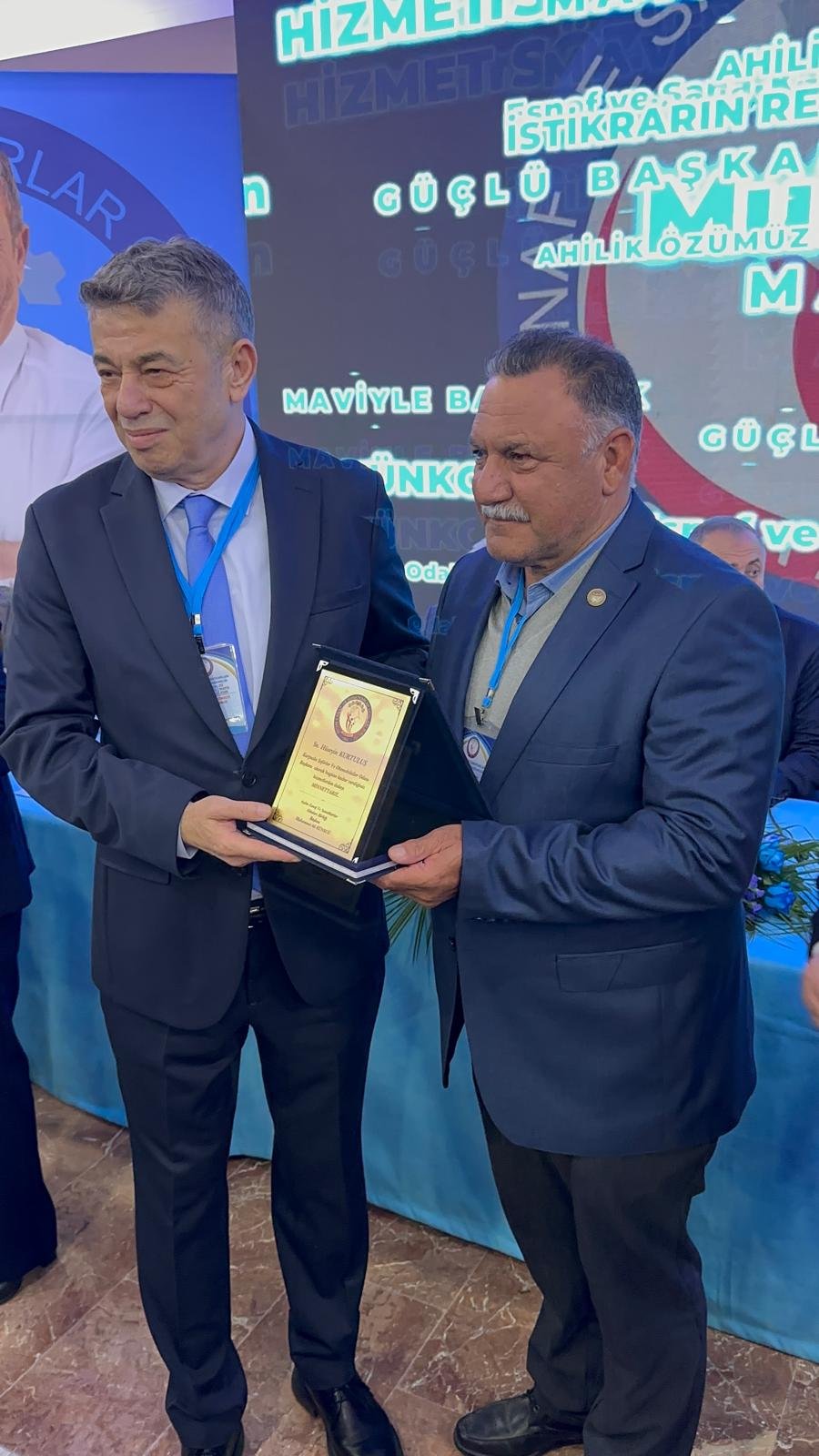 Eski Baskanlara Vefa 658937 197349
