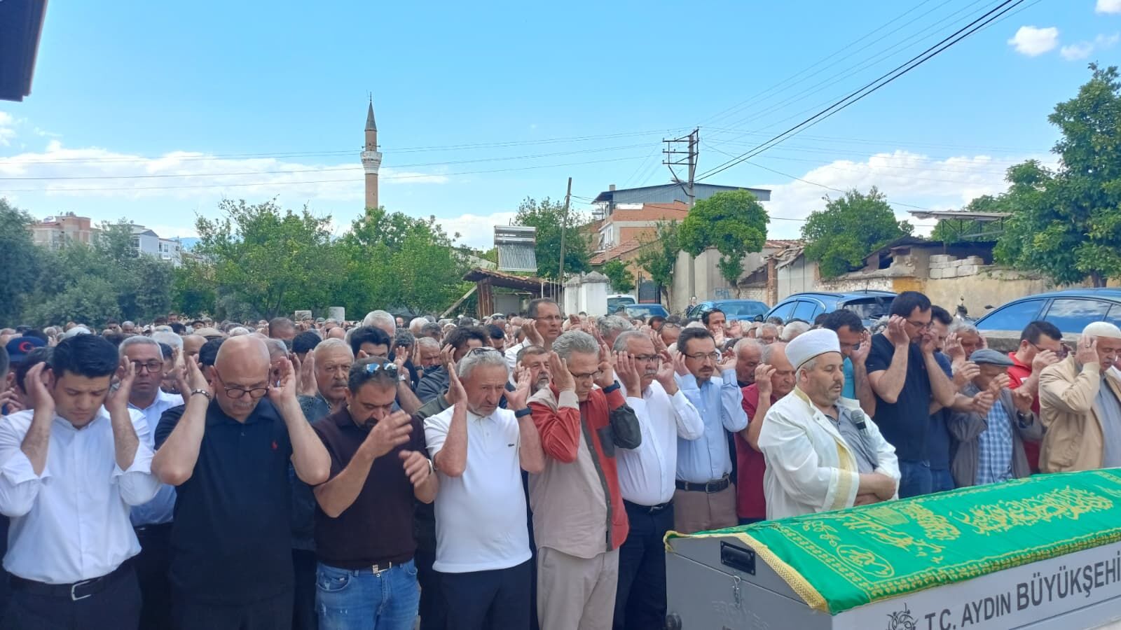 Ethem Amca Son Yolculuguna Ugurlandi Chp Nazillinin Aci Gunu 663319 A0F120
