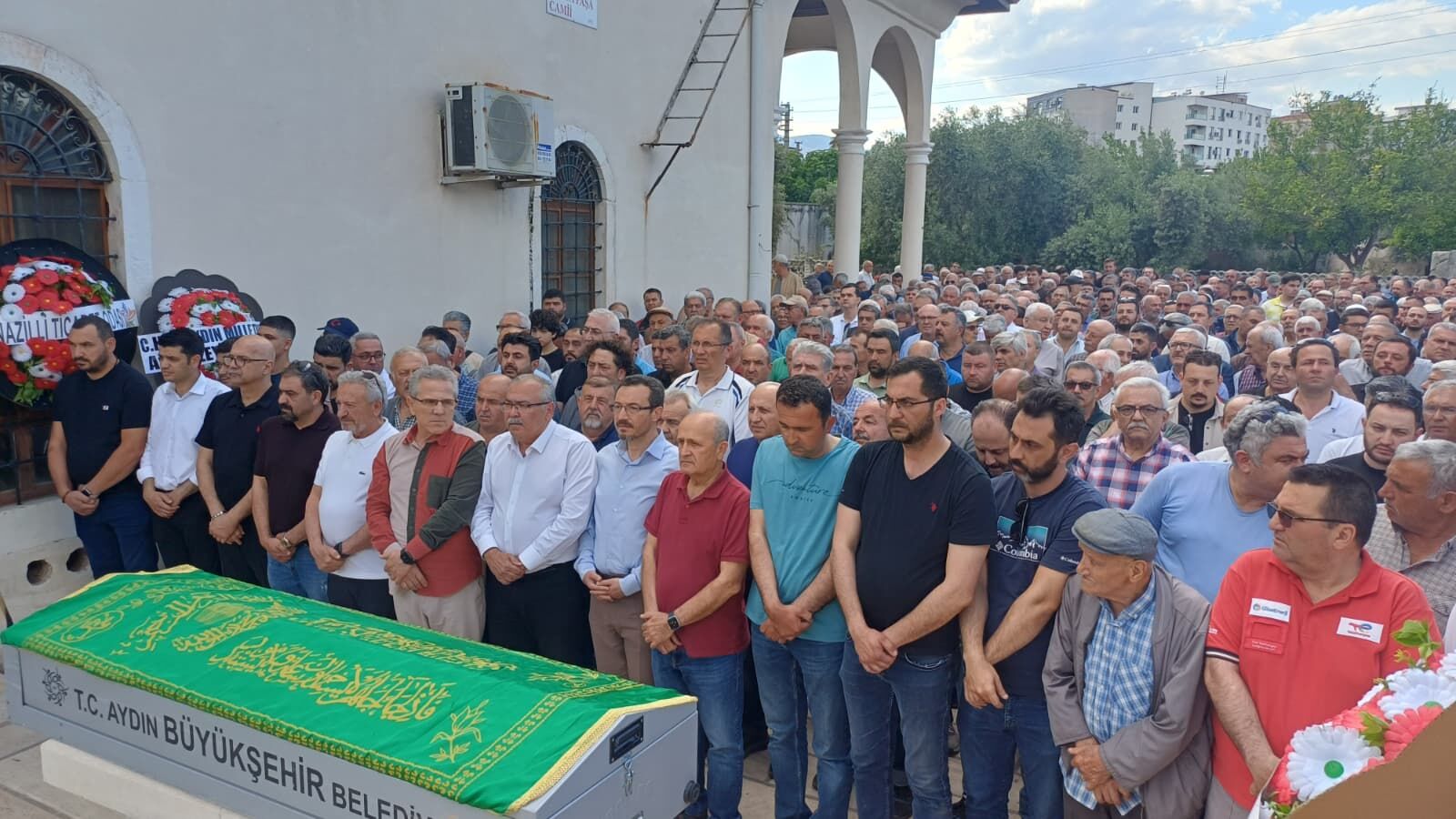 Ethem Amca Son Yolculuguna Ugurlandi Chp Nazillinin Aci Gunu 663319 Bec689