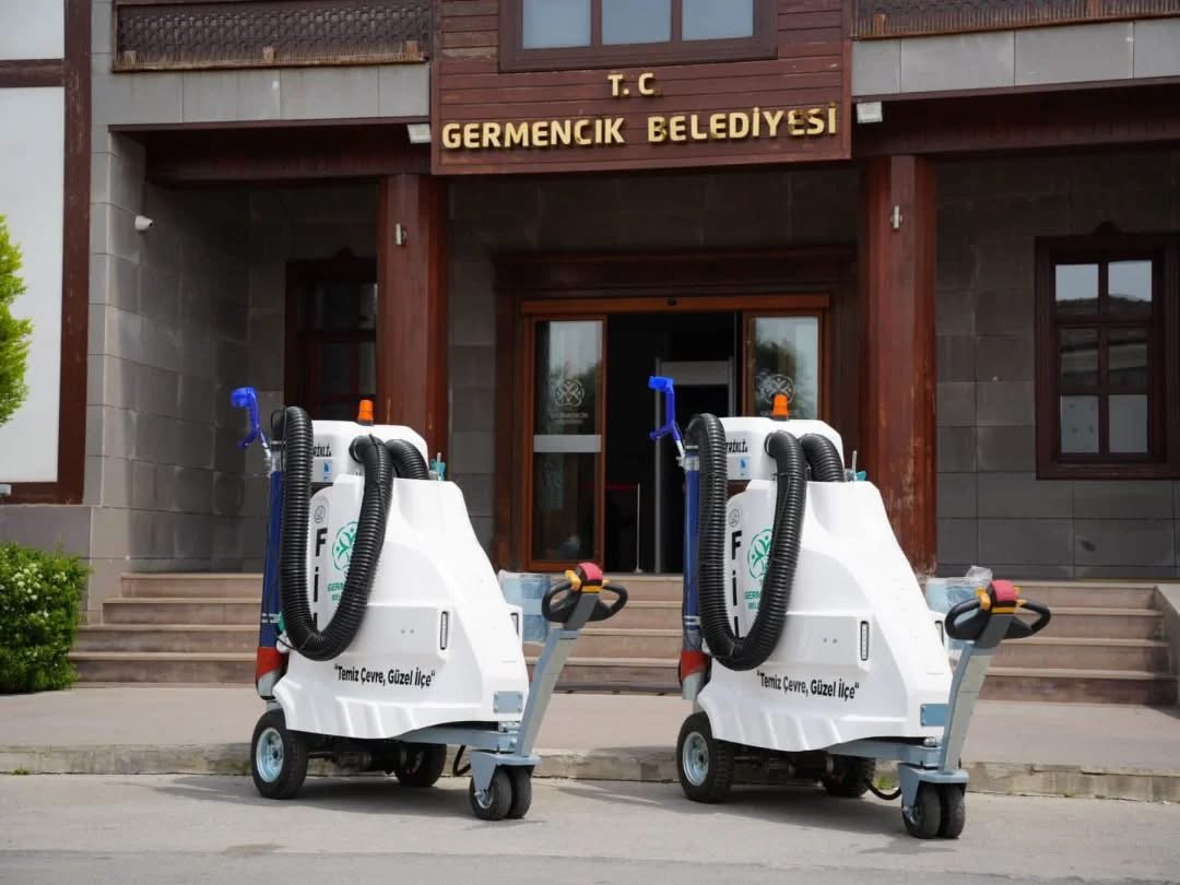 Germenciki Filler Temizliyor 660475 72Cb31