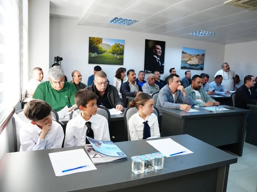 Germencikte Cocuklara Koltuk Devri Siyaseti Gerdi 659720 9F6Ea7