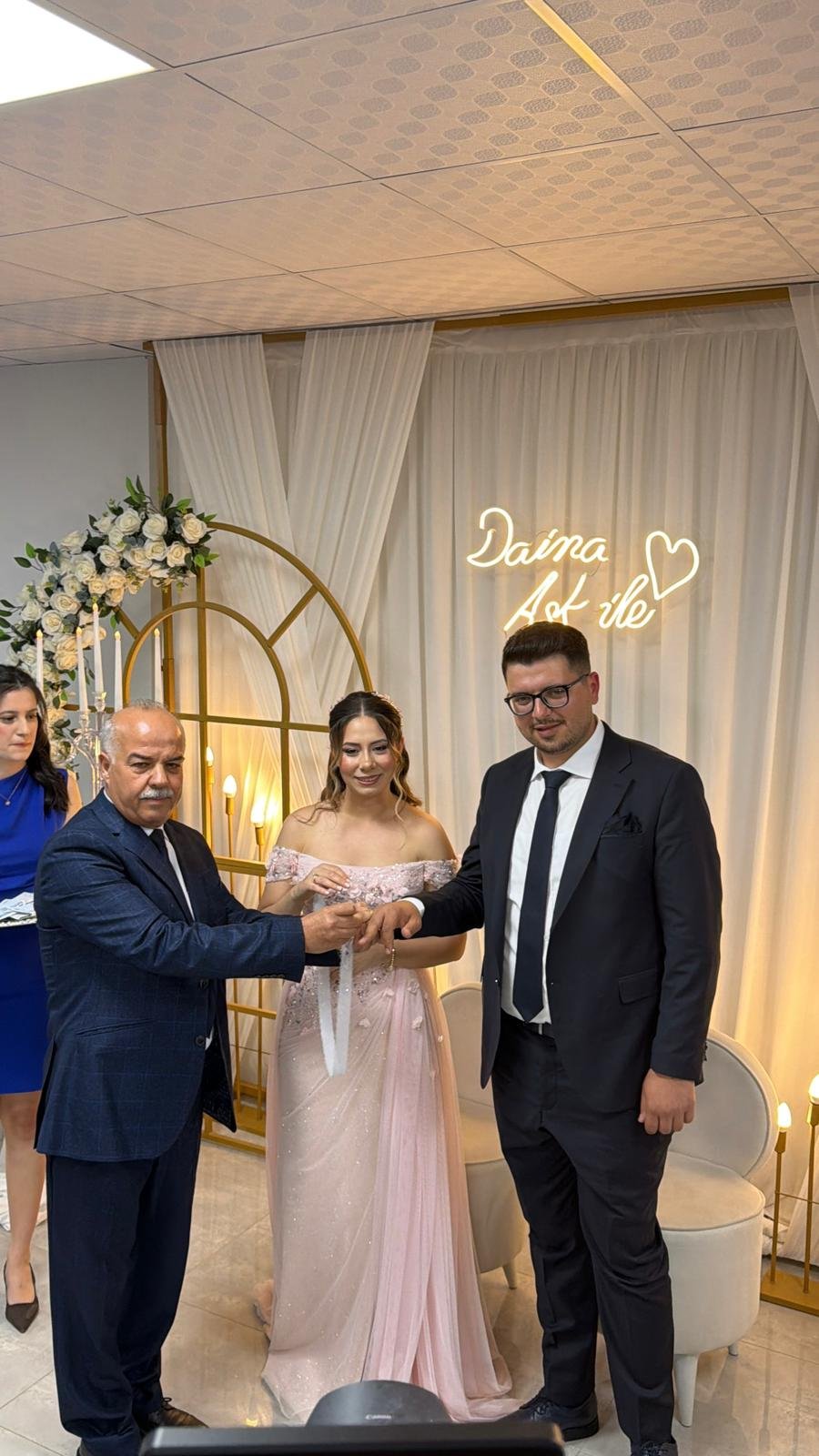 Hikmet Ve Hicare Evlilik Yolunda Ilk Adimi Atti 659033 C38B9C