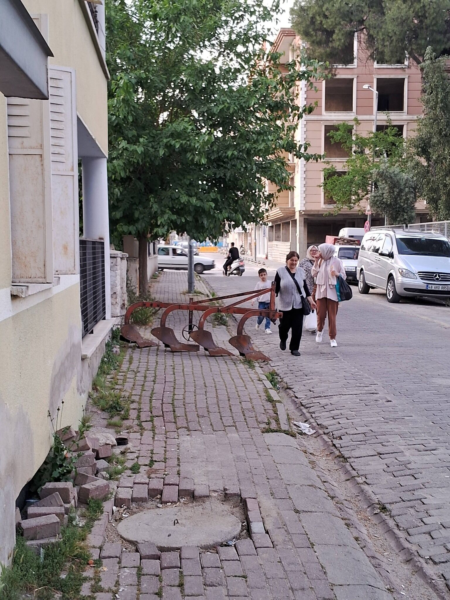 Incirliovada Pes Dedirten Goruntu Kaldirima Demir Tarim Alet 661099 Bb69De