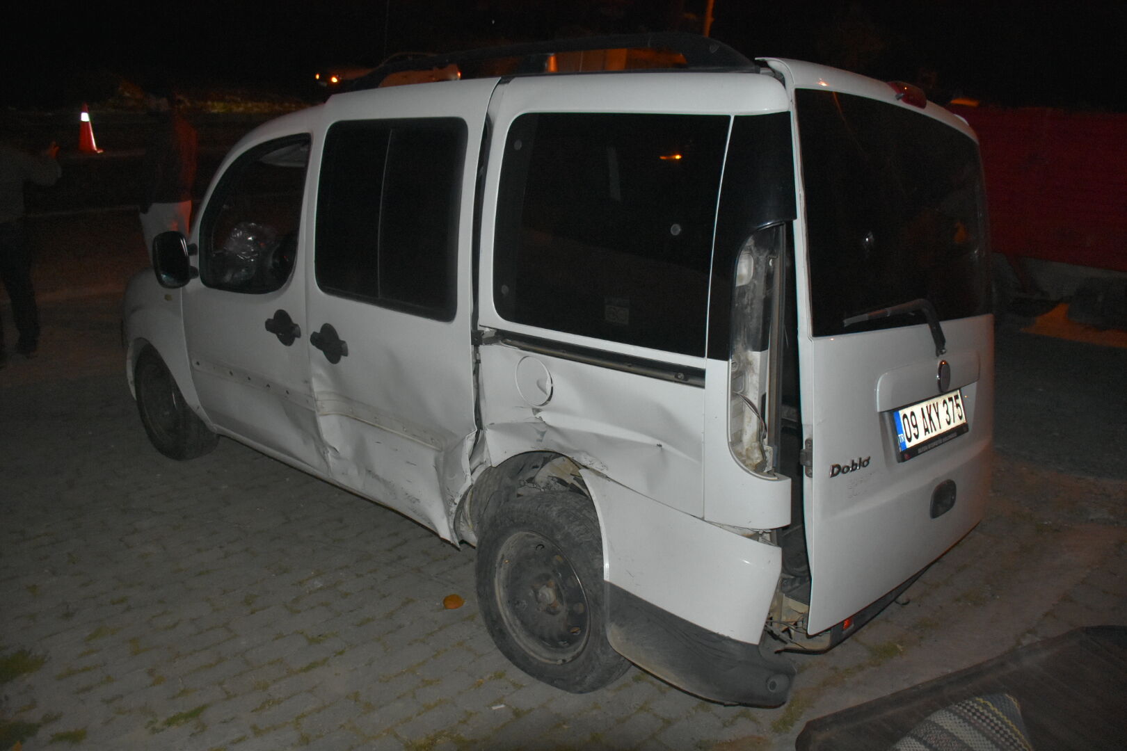 Karacasuda Kaza 3 Yarali 660946 Fb046E