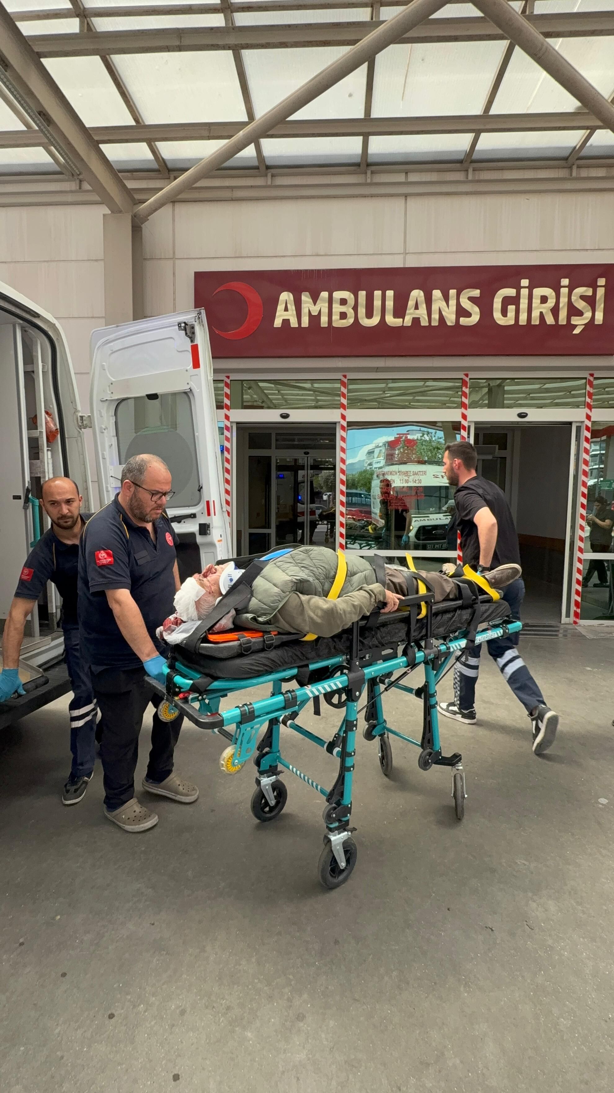 Karacasuda Yoldaki Bozukluk Kazaya Davetiye Cikardi 1 Yarali 664670 0C41E1