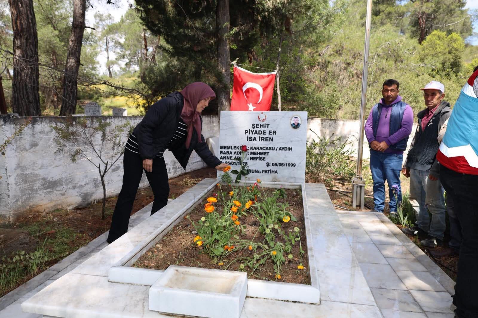 Karacasulu Sehit Icin Duygusal Toren 659531 2Ff678
