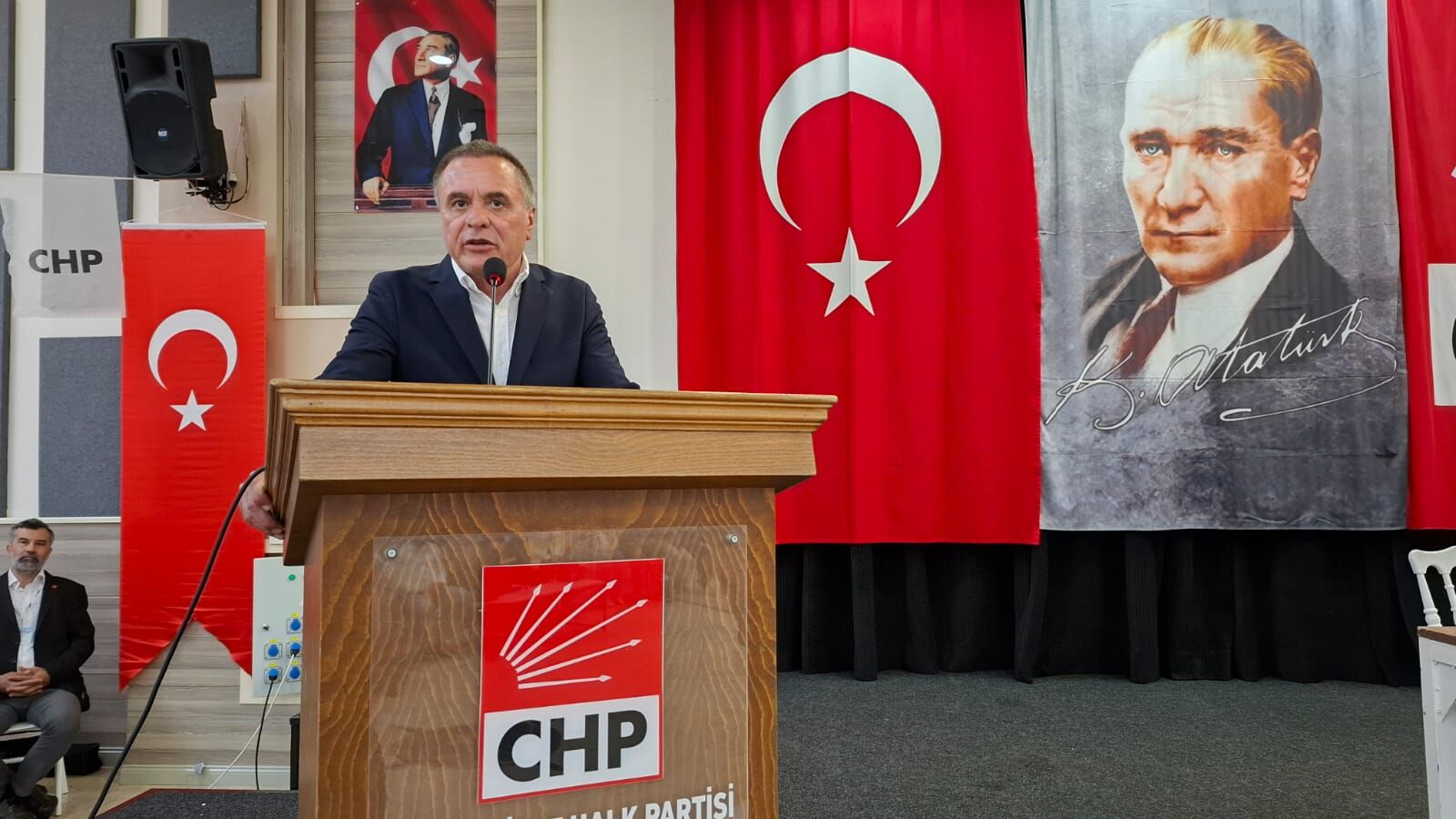 Kusadasi Chp Ilce Danisma Kurulu Toplantisinda Birlik Ve Ber 662276 39F409