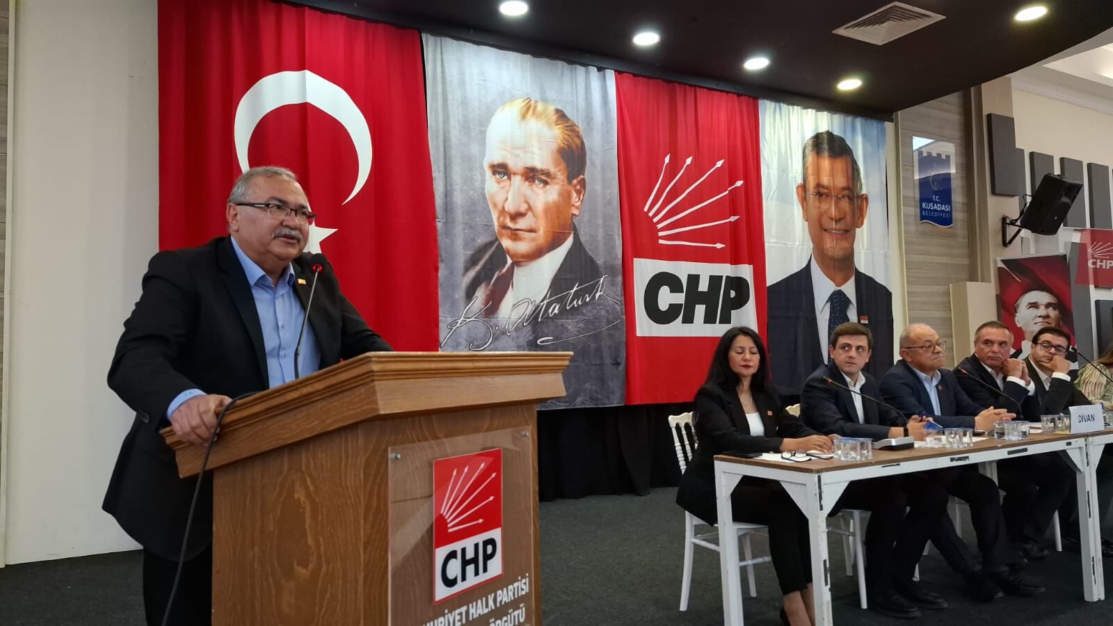 Kusadasi Chp Ilce Danisma Kurulu Toplantisinda Birlik Ve Ber 662276 71F548