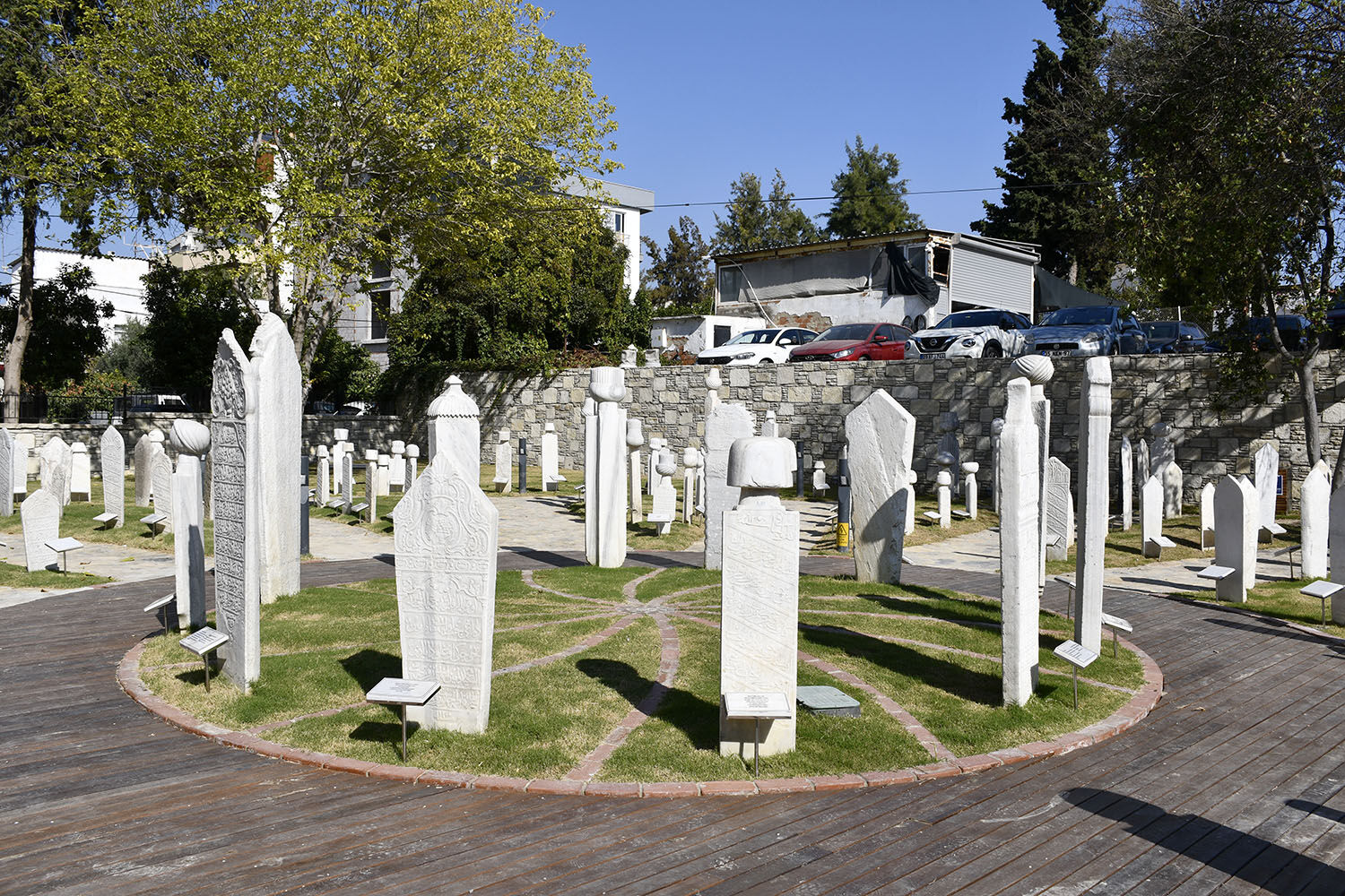 Kusadasi Tarihi Adalizade Mezar Taslari Muzesiyle Aydinlaniy 666130 68Adef