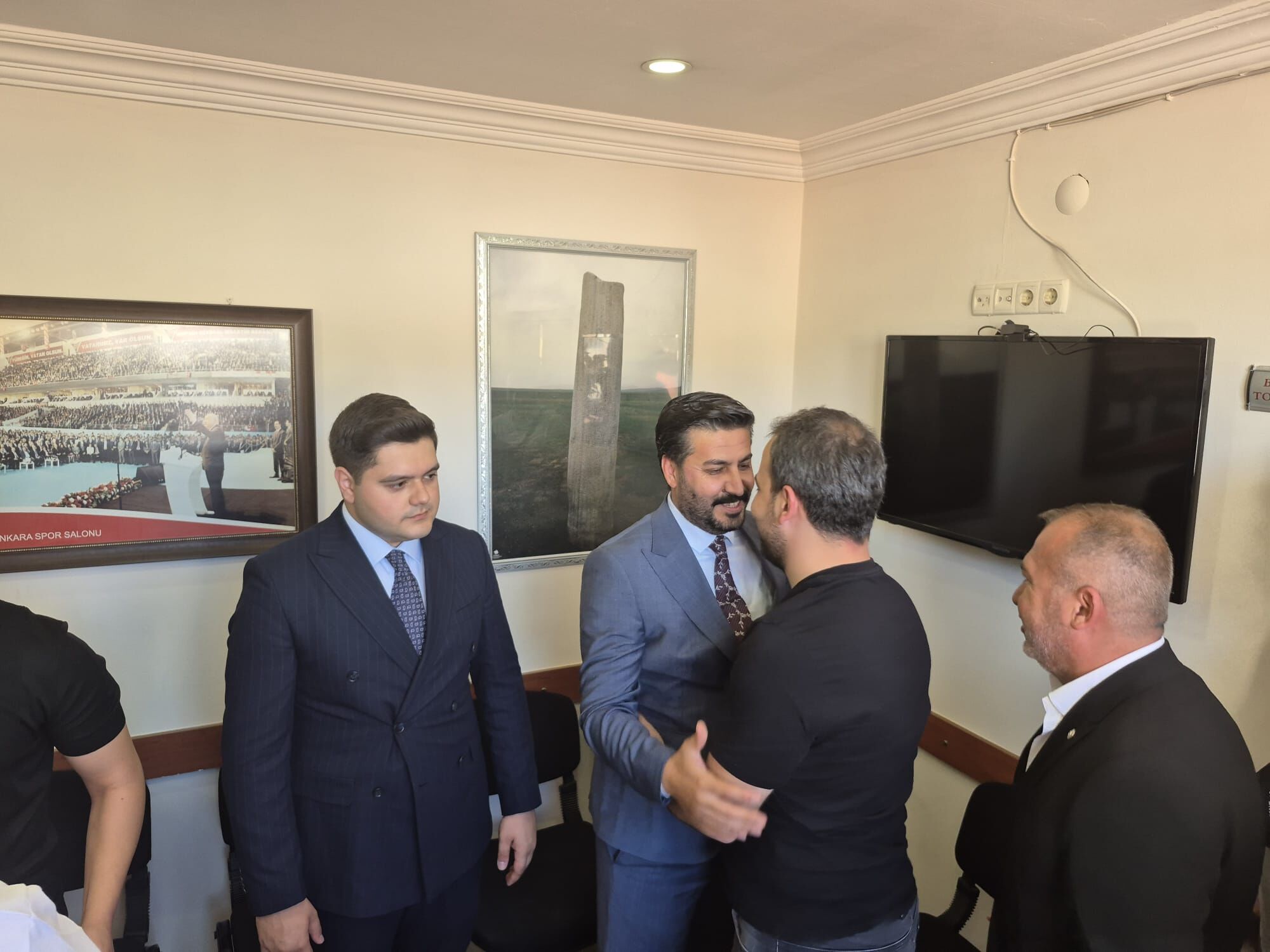 Mhp Aydin Bayramlasti Yogun Katilim 665776 57A6A7