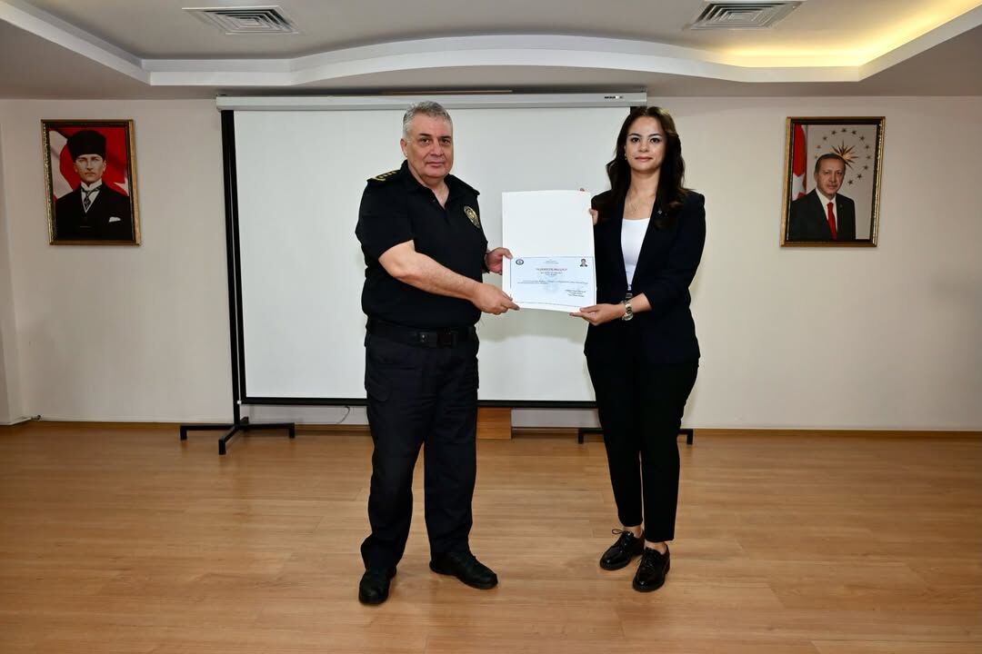 Mudur Erdogandan Basarili Personele Tesekkur Belgesi 661803 174405