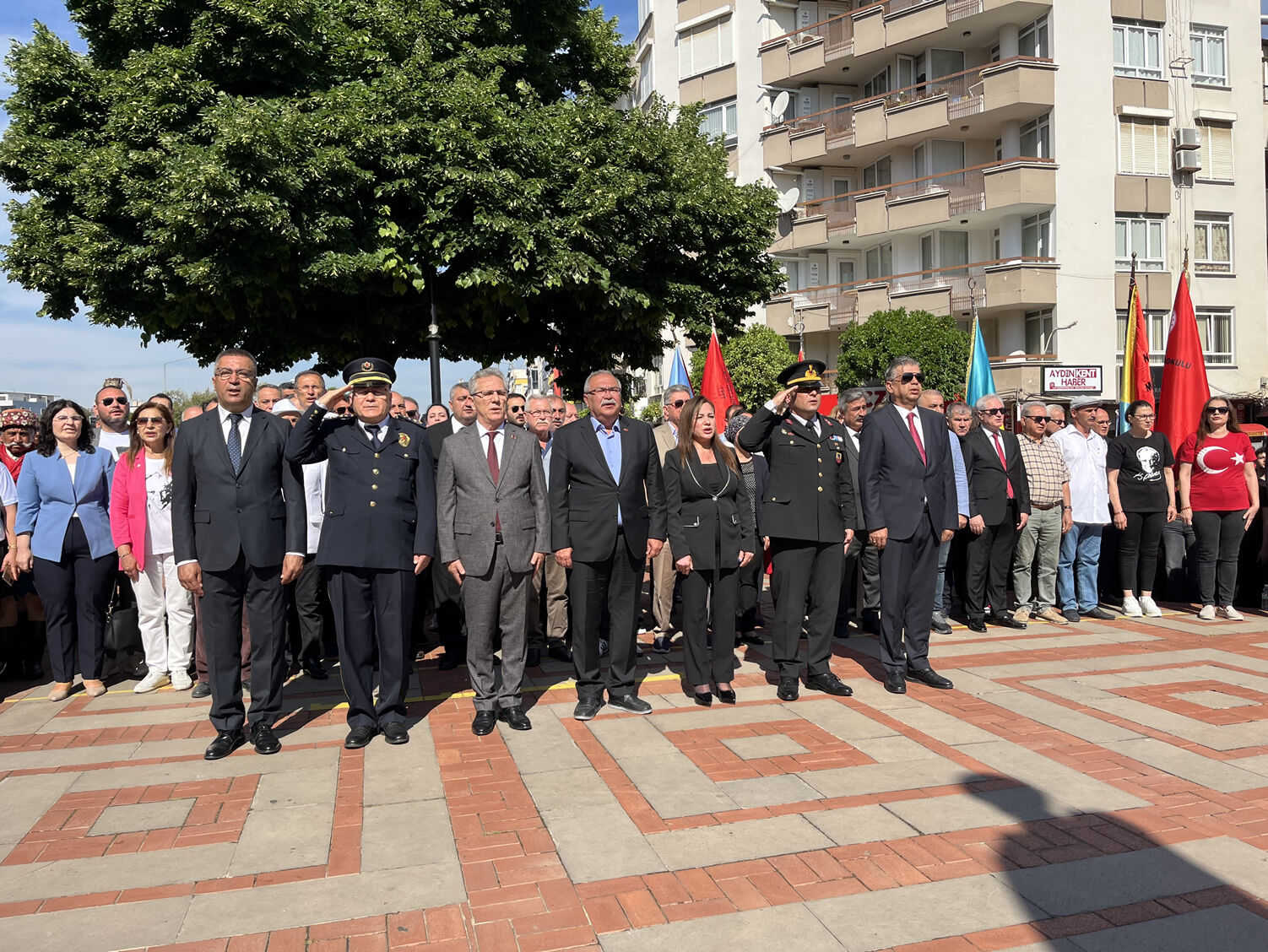 Nazillide 19 Mayis Resmen Basladi 663461 E23788