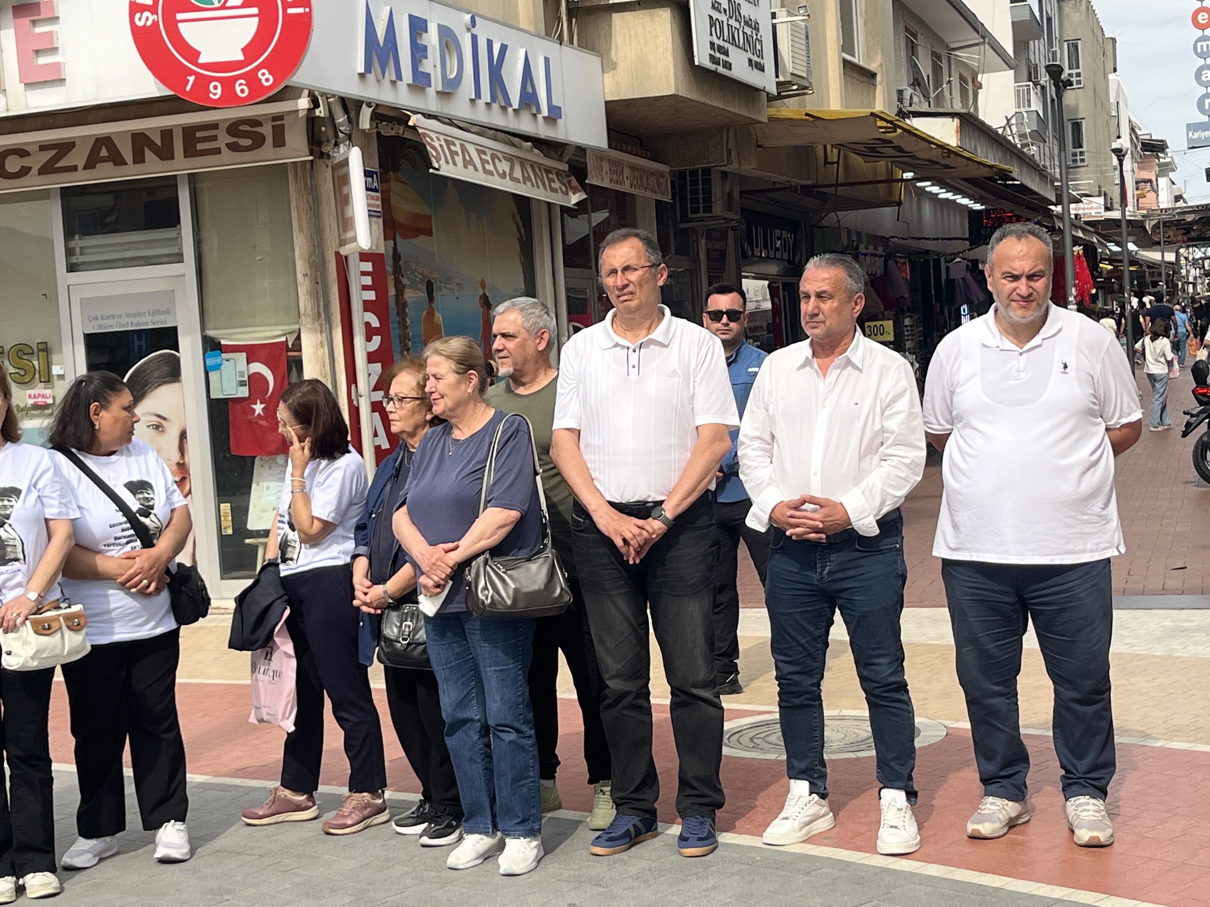 Nazillide Gencler Meydanda Dertlerini Anlatti Kurulan Kursud 663646 0Ec964