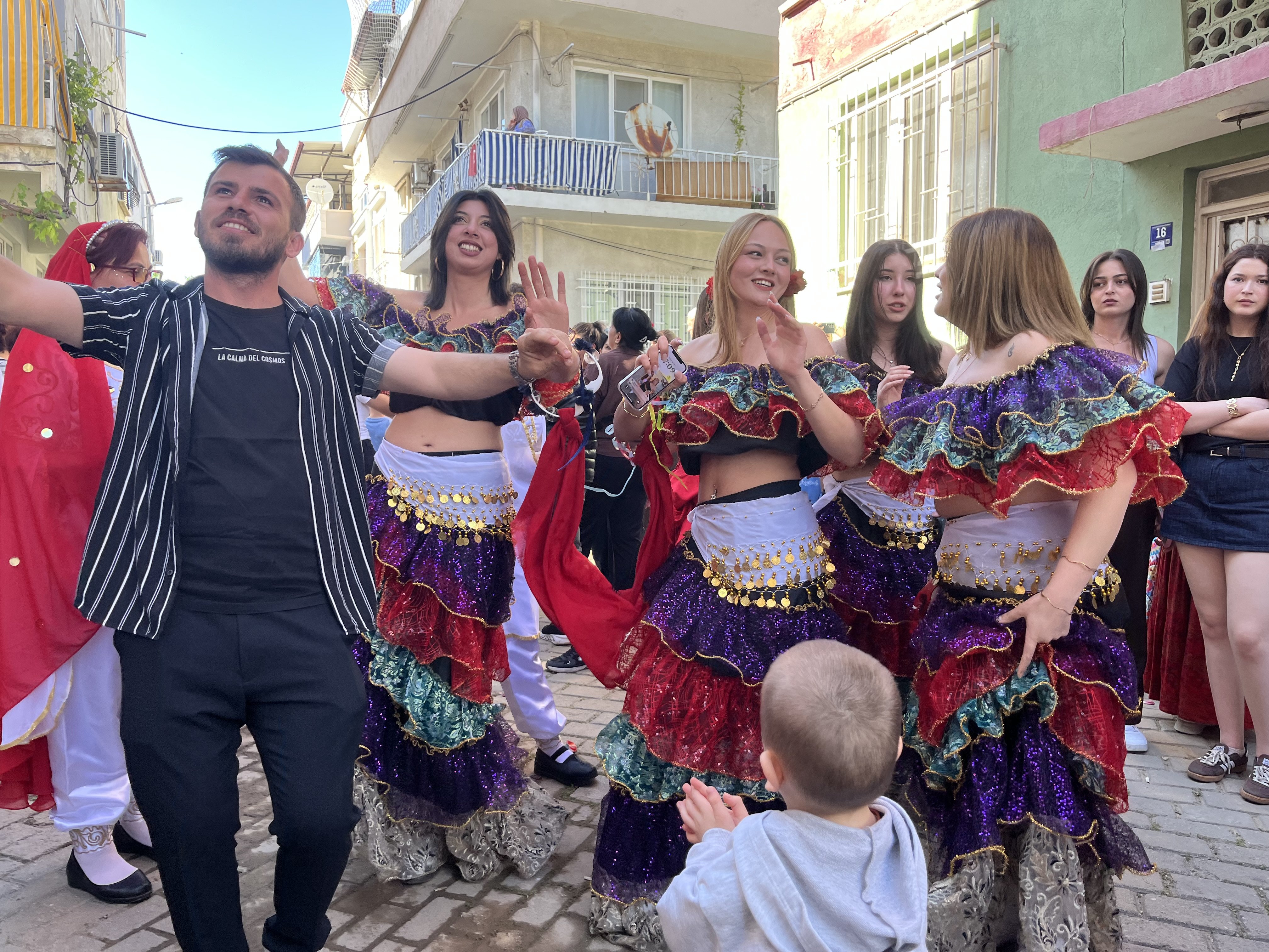 Nazillide Ilk Kez Kakava Senligi Bahar Coskusu Sokaklara Tas 659866 19A57C