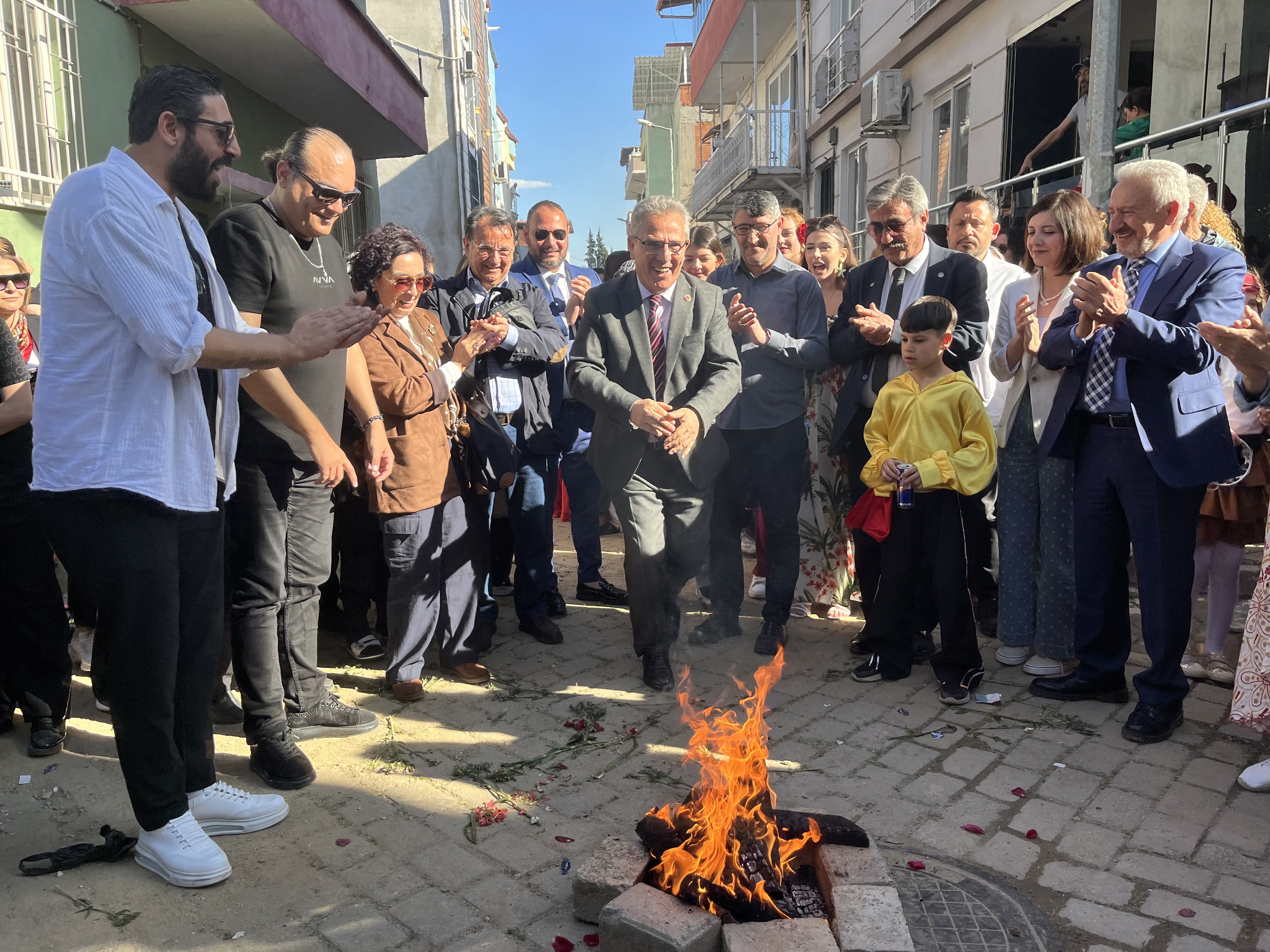 Nazillide Ilk Kez Kakava Senligi Bahar Coskusu Sokaklara Tas 659866 Fdaae5