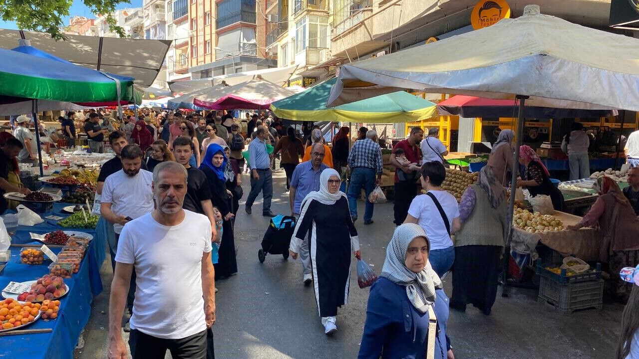 Tarihi Sali Pazari Nda Bayram Bereketi 1779799503427 267863