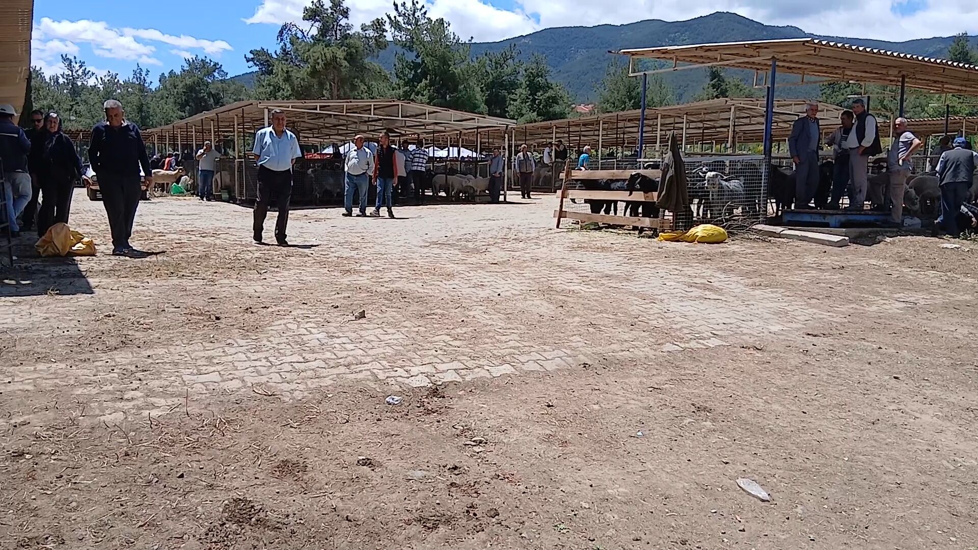 Tuketici De Ureticiyi Hakli Buluyor Bu Hayat Pahaliligina Go 665671 Bf9F4E