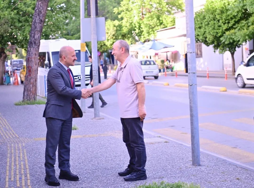 Vali Varol Dur Durak Bilmiyor 661584 Cbda27