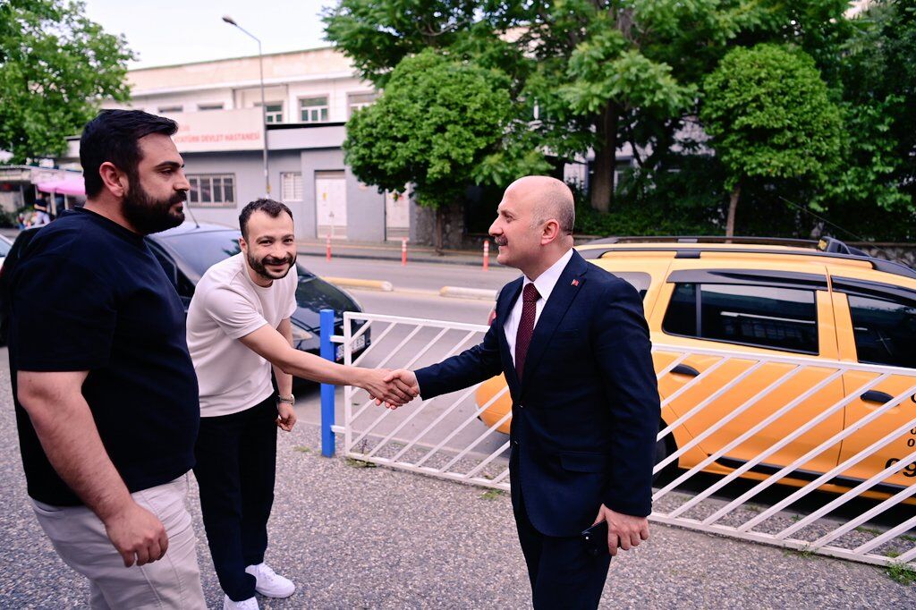 Vali Varol Taksicilerle Bulustu 661260 3Ef43F