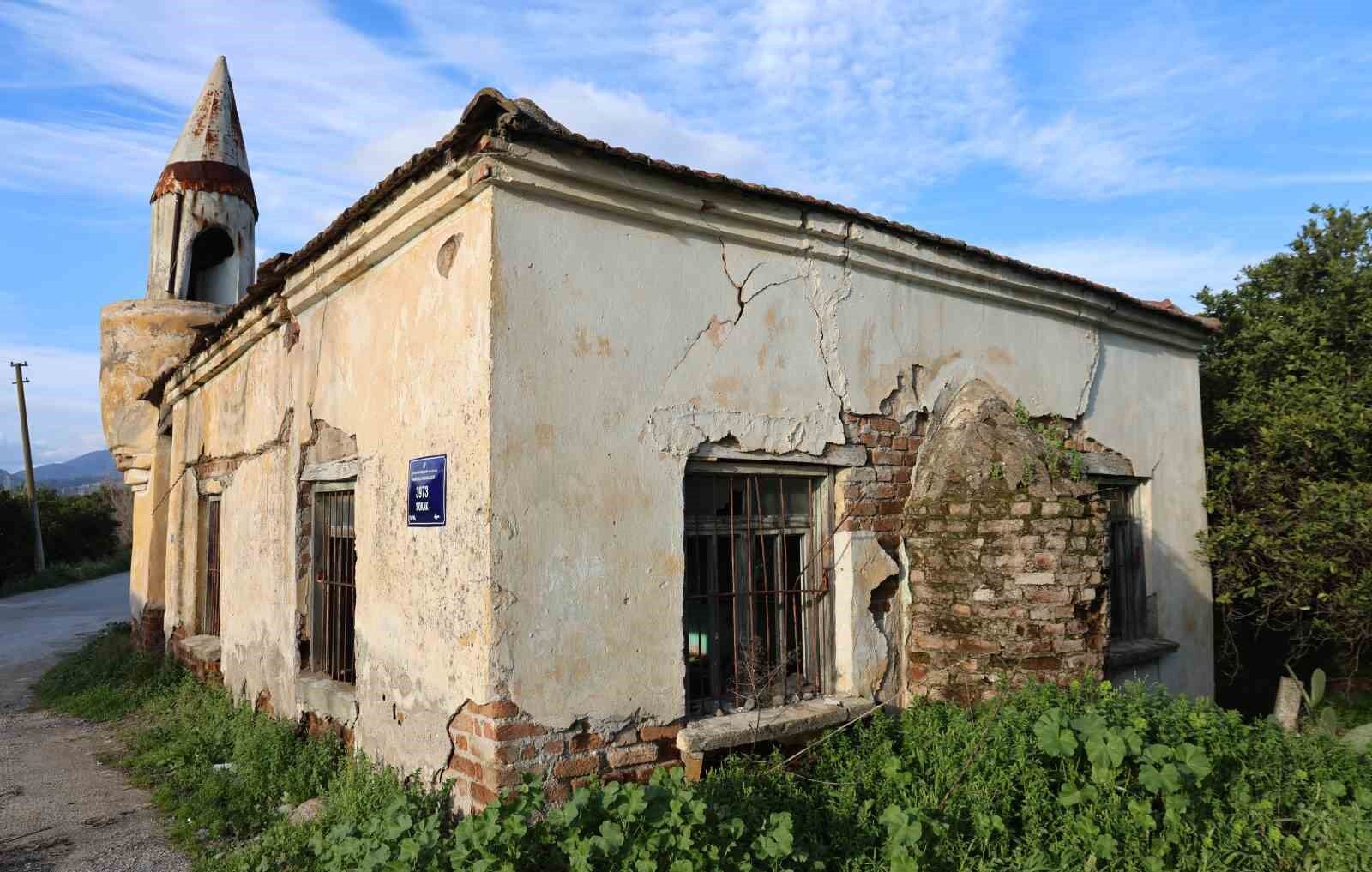 Aydin In En Sirin Mescitlerinden Biriydi Yikilmaya Basladi 1780395005068 518912
