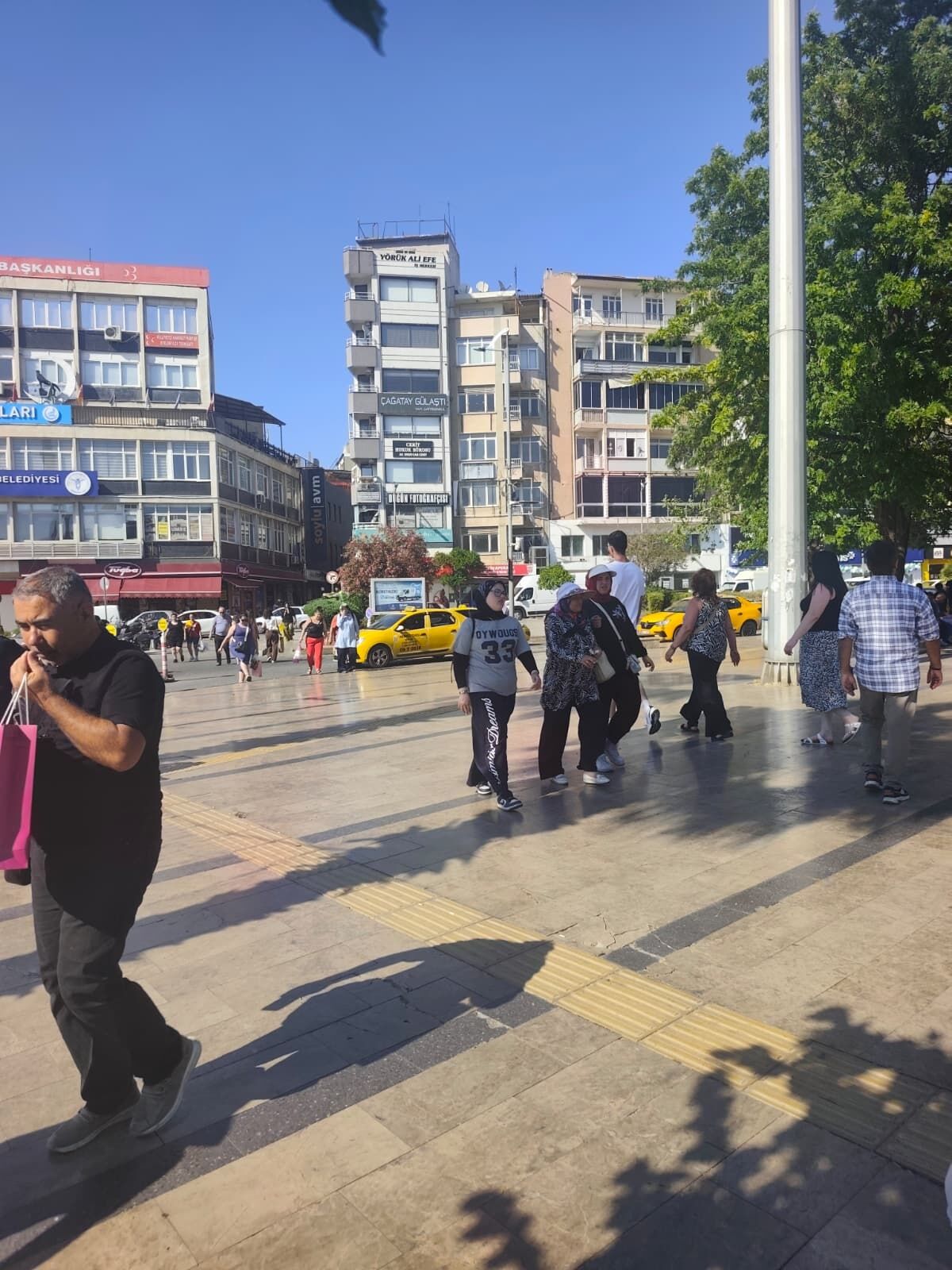 Aydin Kavruluyor Termometreler 45 Dereceyi Gordu 673758 6A1133