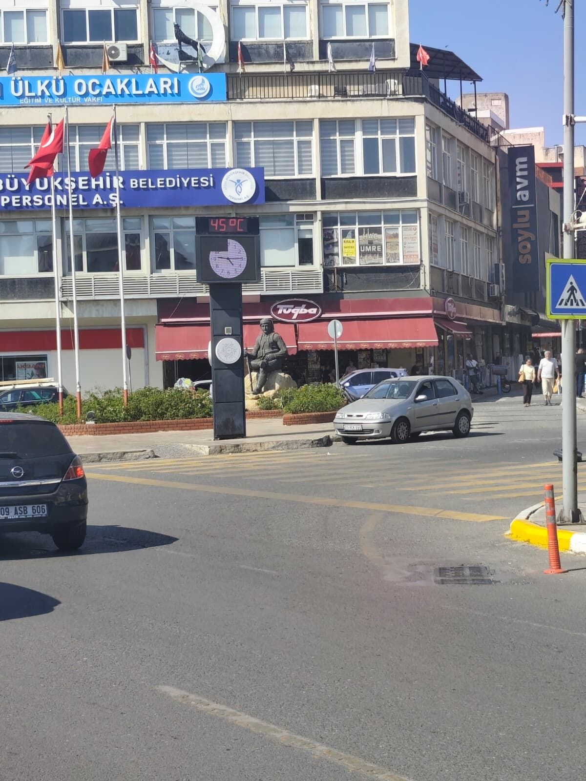 Aydin Kavruluyor Termometreler 45 Dereceyi Gordu 673758 83C46E