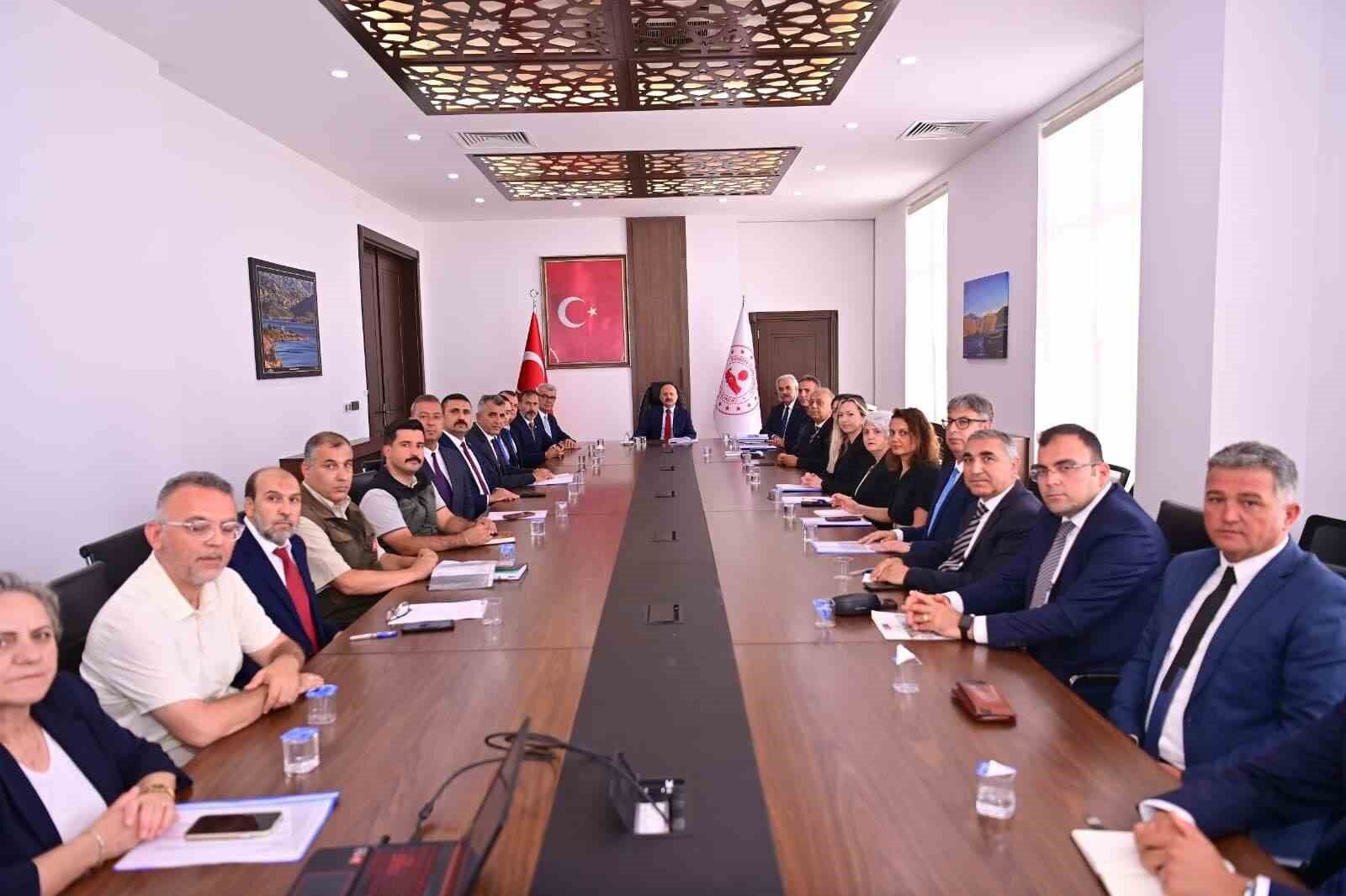 Aydin Valisi Varol Soke De Incelemelerde Bulundu 1782299403000 623927