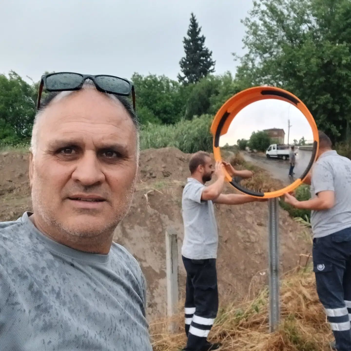 Aydinda Faciaya Davetiye Cikartan Yol 673527 65805B
