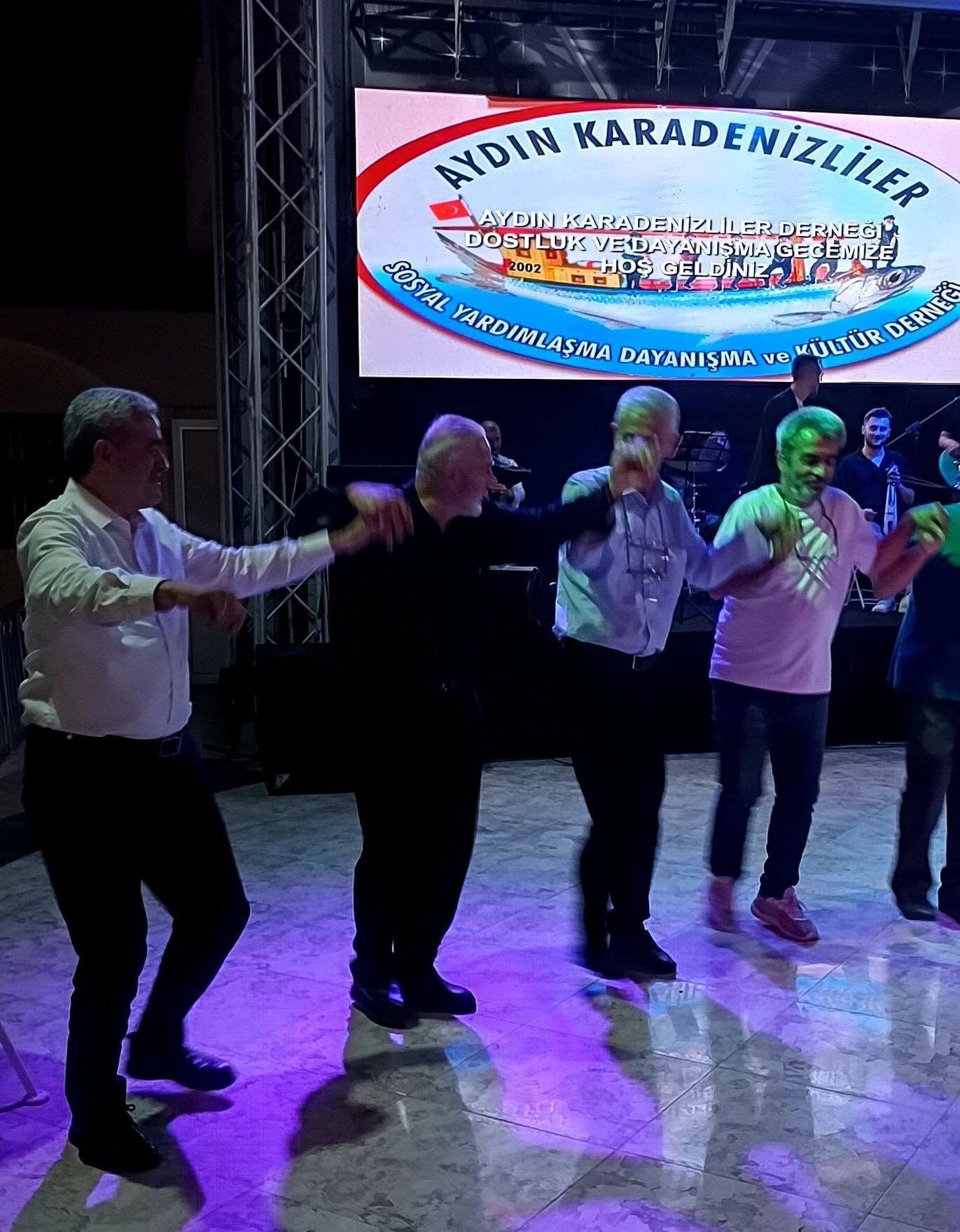 Aydinda Karadeniz Ruzgri Esti 667733 3Cd7B2