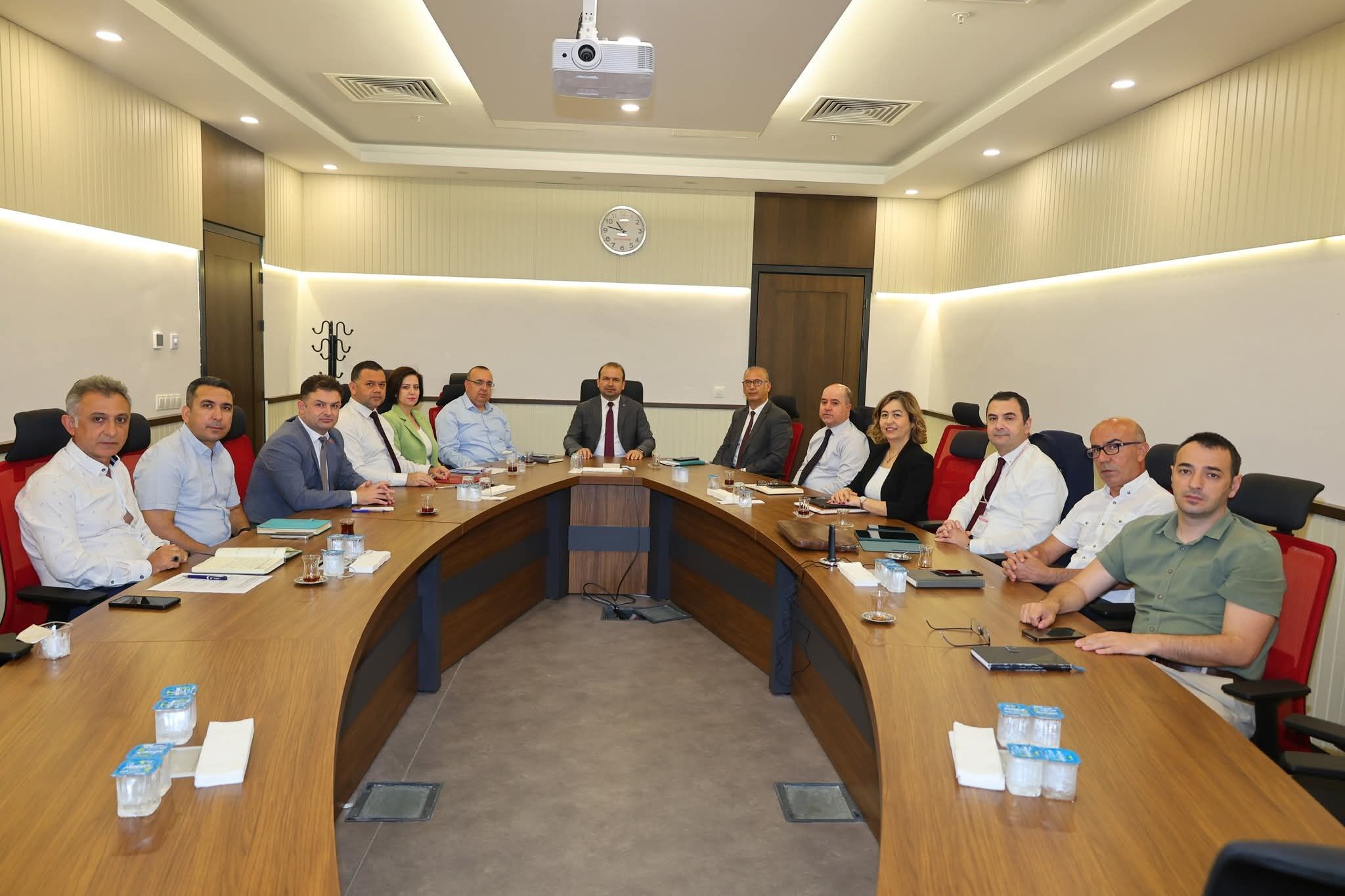 Aydinda Saglik Hizmetleri Masaya Yatirildi 668211 372Dcb