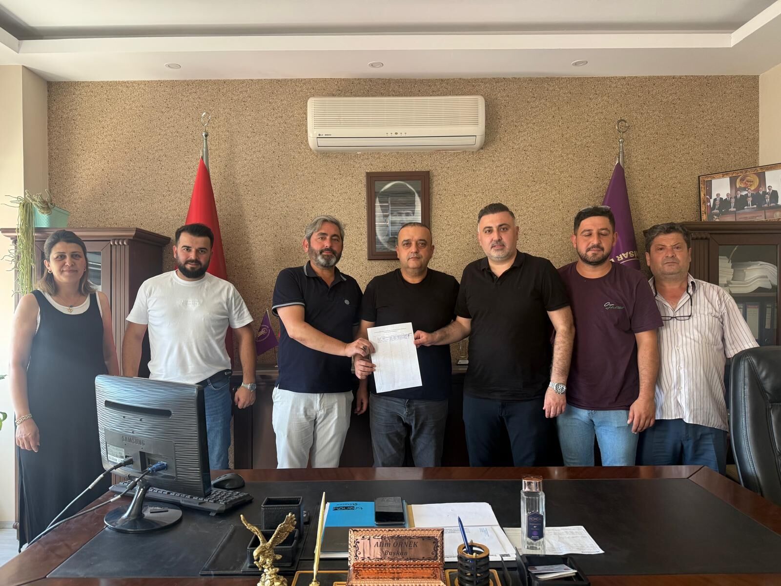 Aydinda Uc Baskan Sahaya Indi Imza Kampanyasina Destek 672619 77Bafd