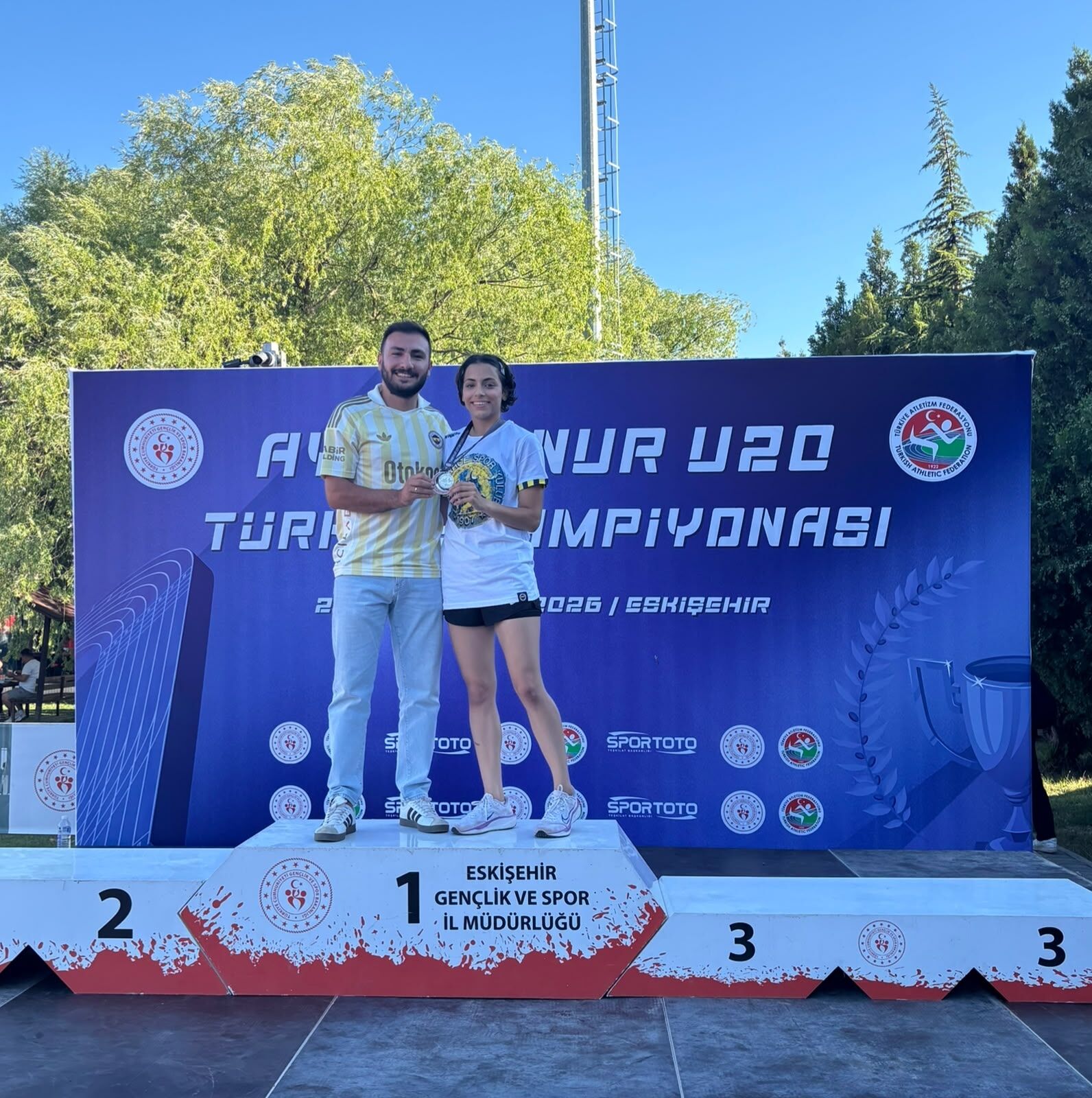 Aydinli Atlet Turkiye Ikincisi Oldu 672915 Baf09D