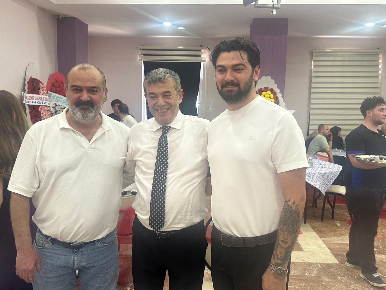 Ayesob Baskani Kunkcunun Mutlu Gunu 673720 6Eaf31