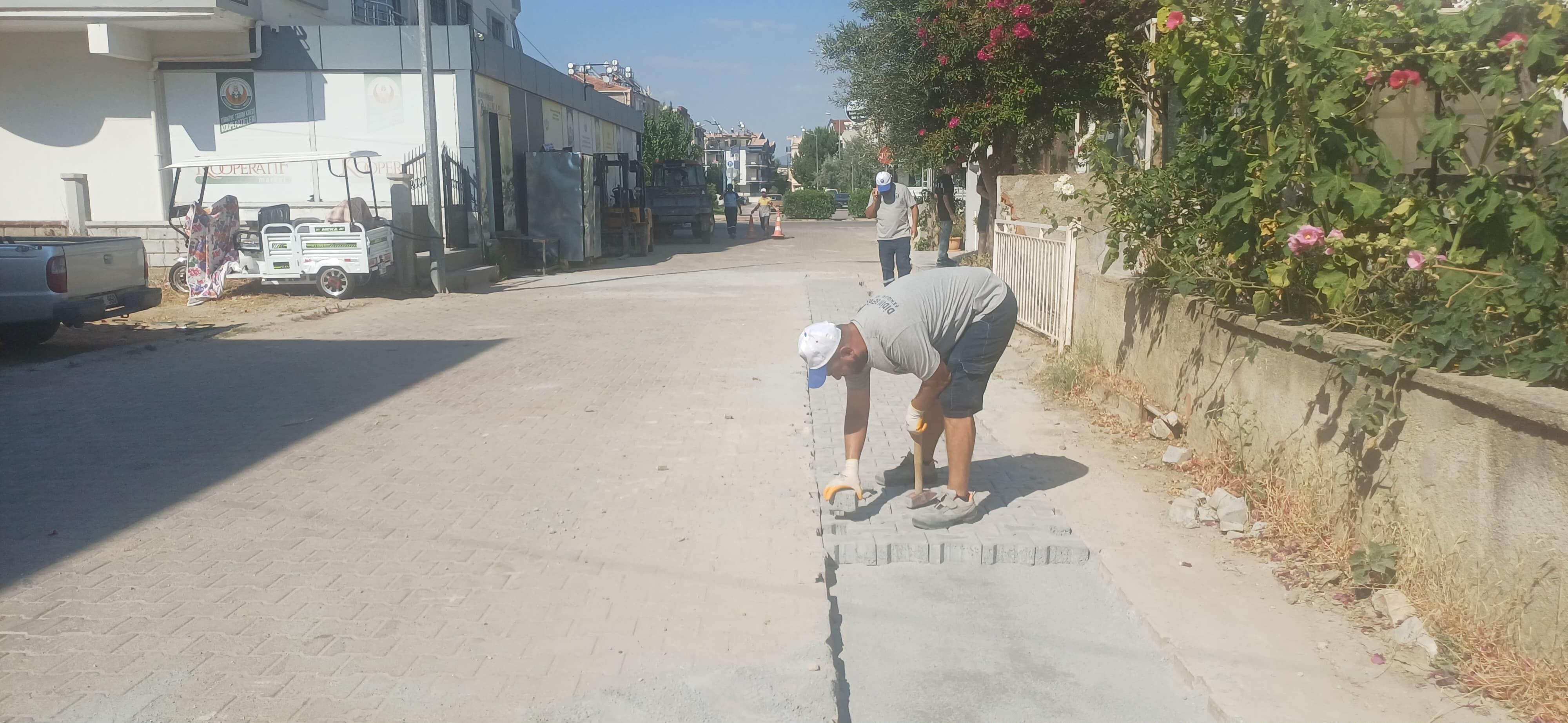 Baskan Gencay Guvenli Ve Konforlu Yollara Yapiyoruz 672866 Dc4B14