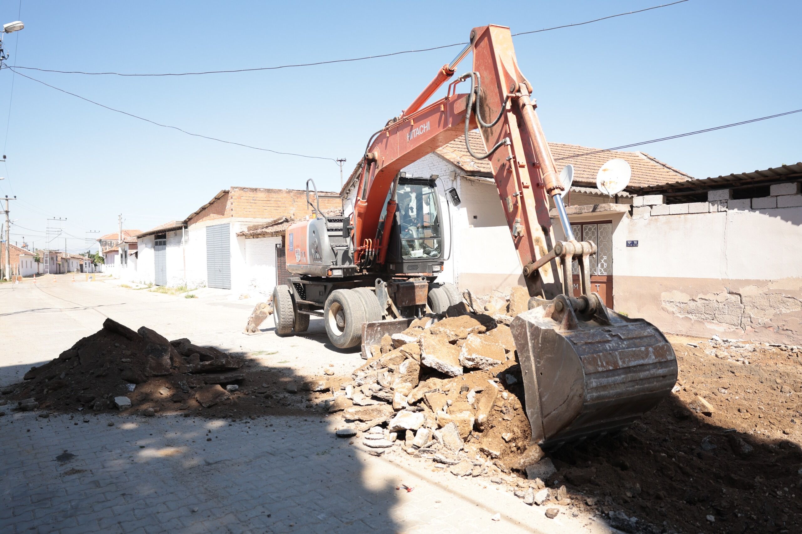 Baskan Kayadan Hacialiobasina Hizmet Hamlesi Yol Altyapi Ve 667323 2A2E77