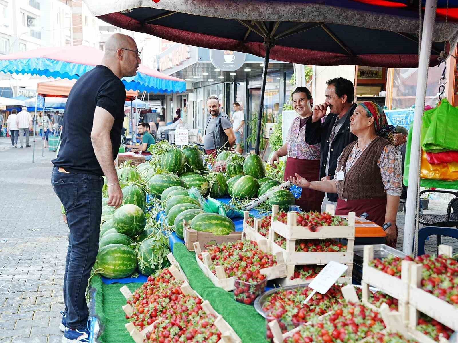Baskan Zencirci Semt Pazari Projesini Hayata Gecirdi 1781790305170 886184
