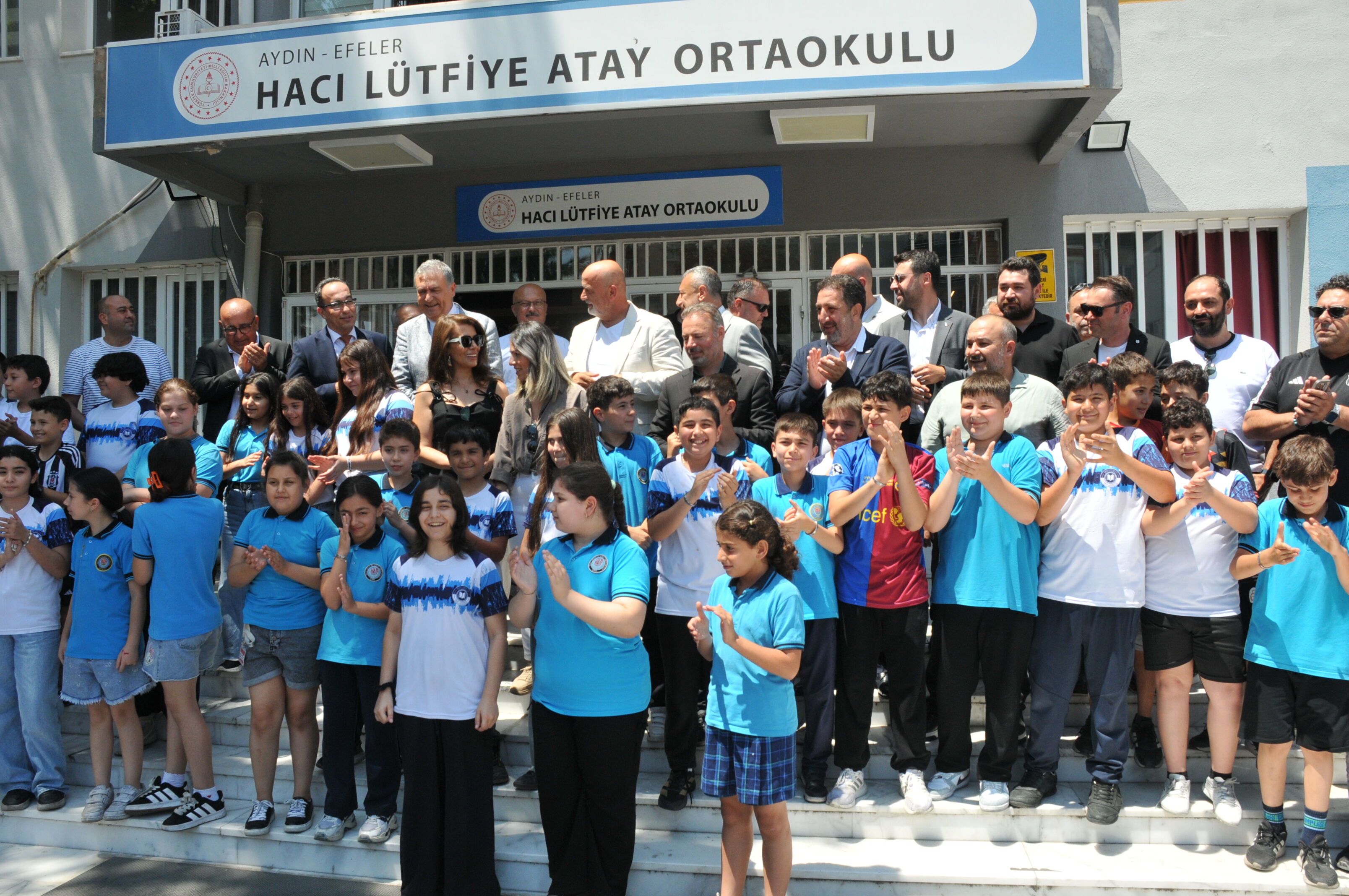 Besiktaslilardan Aydinda Egitime Tam Destek 668146 29Cfda