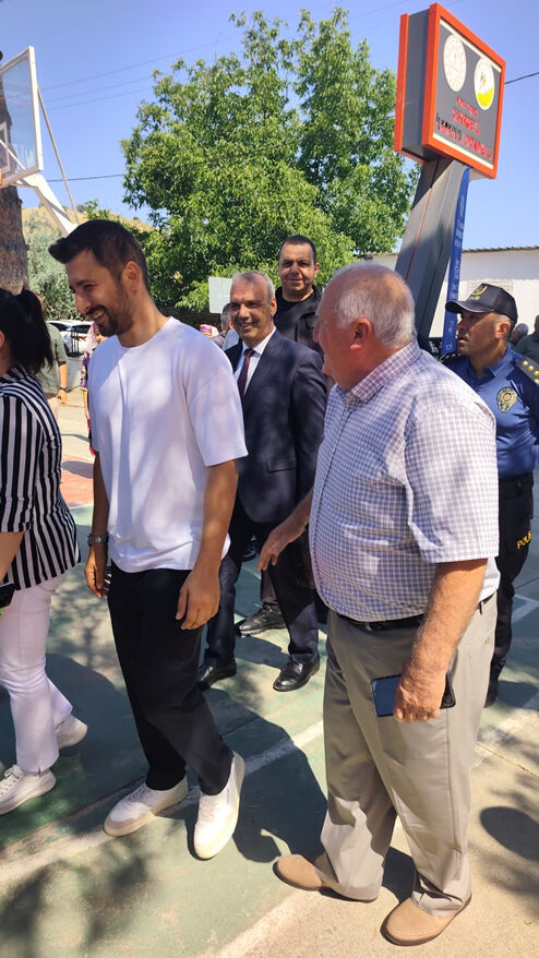 Cercioglu Oglu Ata Caner Ile Karne Torenine Katildi 673410 19Efcc