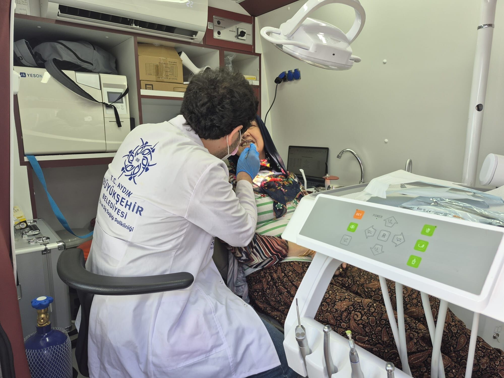 Cercioglunun Mobil Dis Kliniklerine Umurlu Halkindan Tam Not 671568 19591D