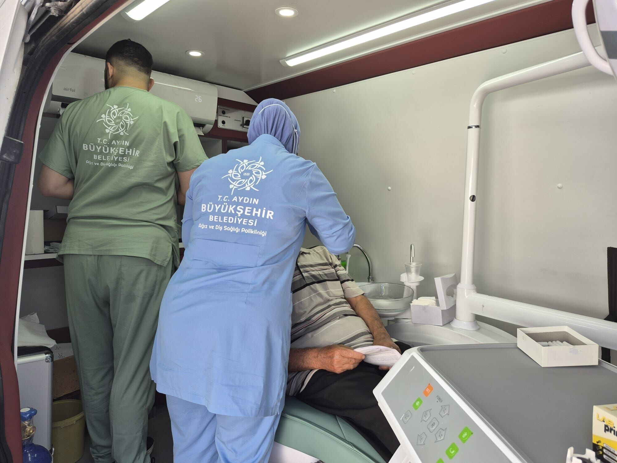 Cercioglunun Mobil Dis Kliniklerine Umurlu Halkindan Tam Not 671568 45Be4F