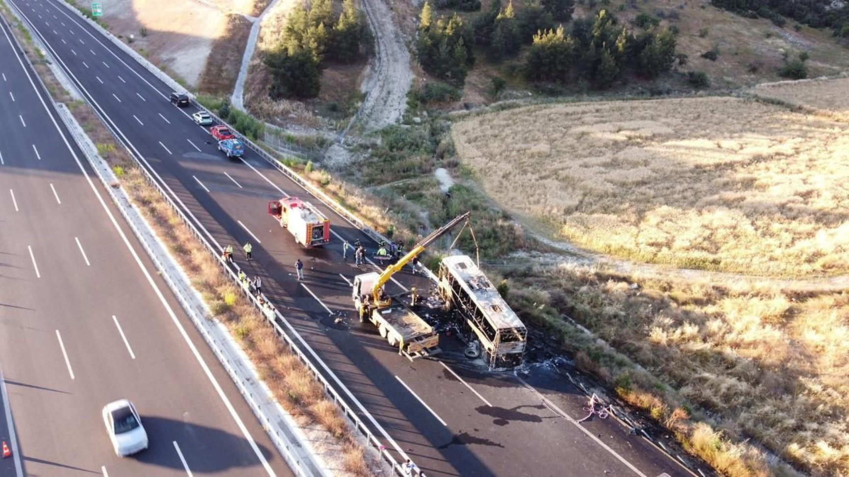 Denizlide Yolcu Otobusu Kazasi 8 Ol Ljrj