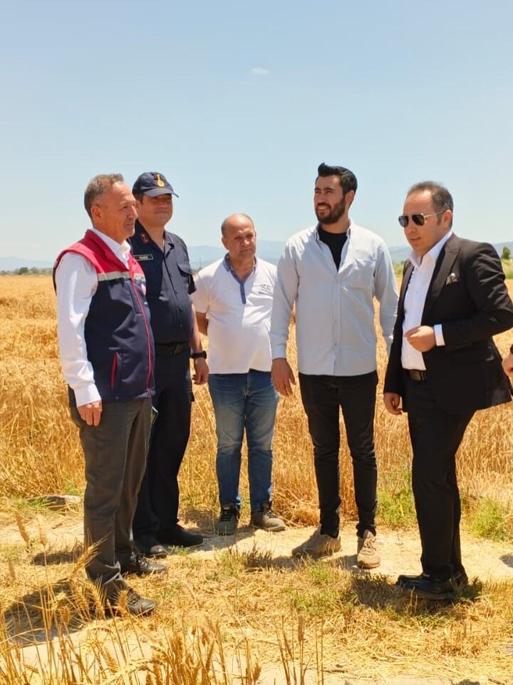 Didim Kaymakami Bugday Hasadina Katildi 667386 Bac071