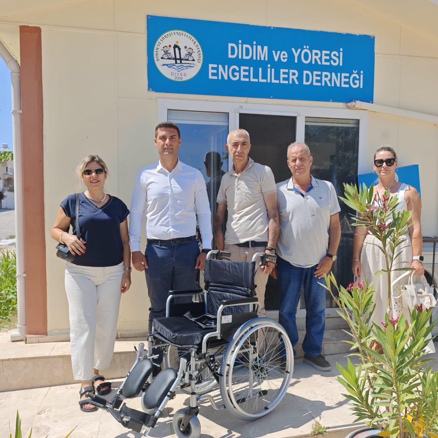 Didimde Anlamli Is Birligi Cam Kemik Hastasi Cocuga Ozel Tek 672316 C35776