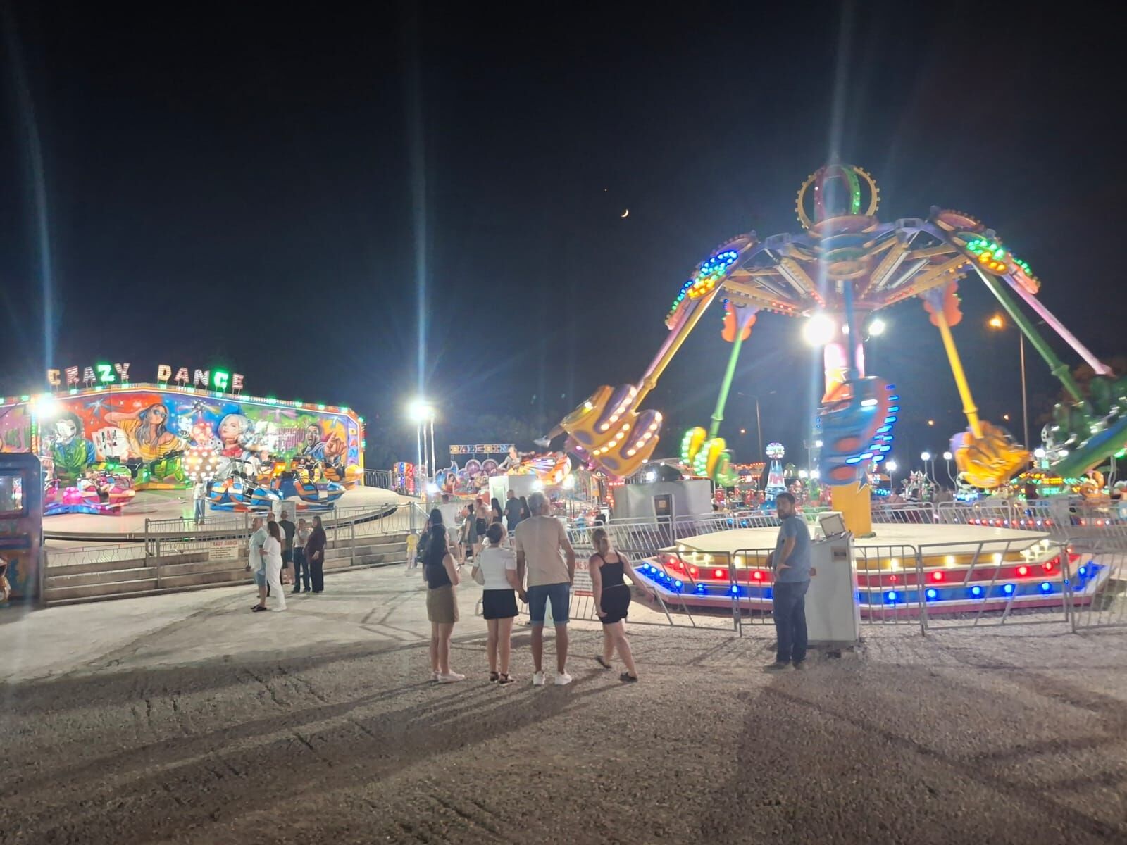 Didimde Eglencenin Kalbi Yeniden Atiyor Lunapark Sezonu Acti 671034 7174E5