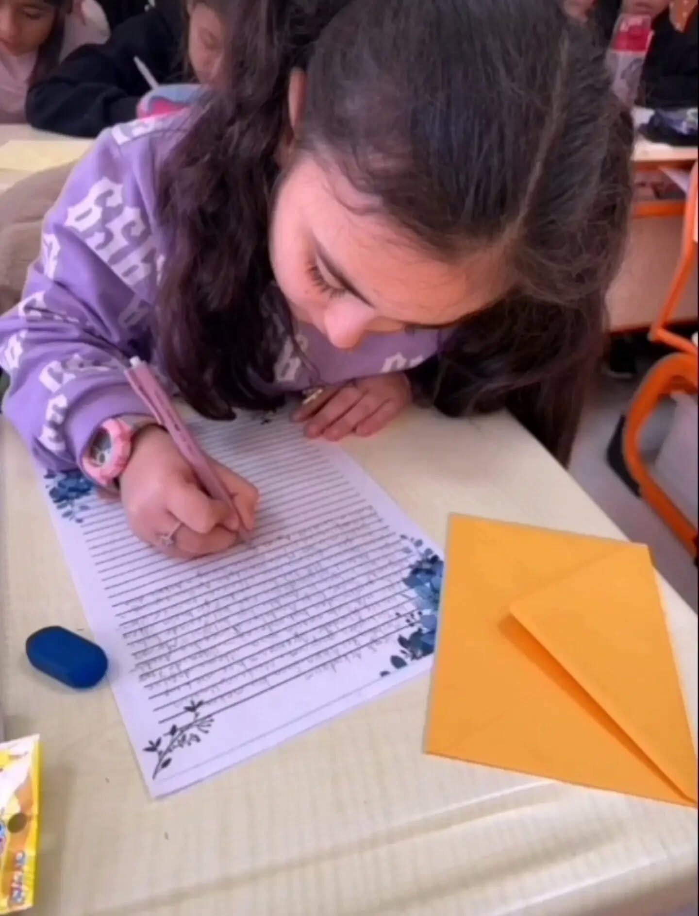 Didimden Makedonyaya Gonul Koprusu Kalemler Dostlugu Yazdi 671267 69Ed01