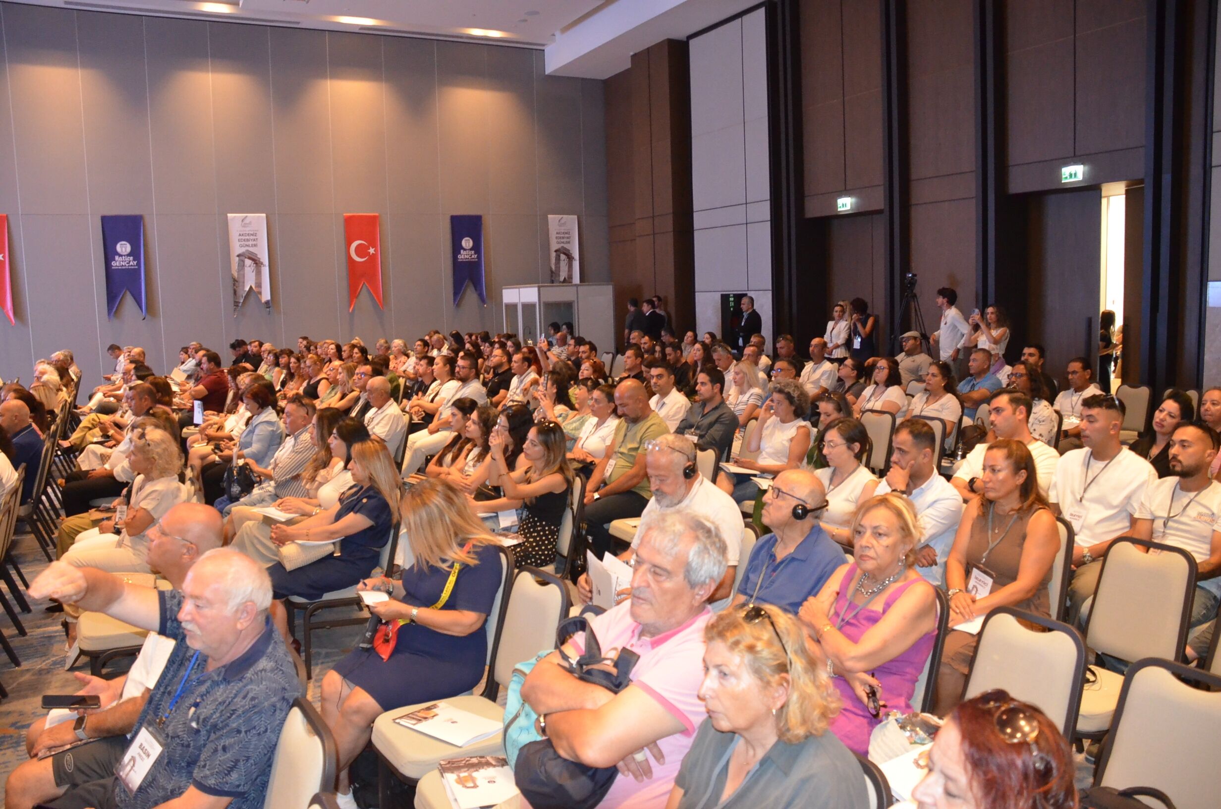 Didyma V Uluslararasi Akdeniz Edebiyat Gunleri Konferansla S 671925 F9033E