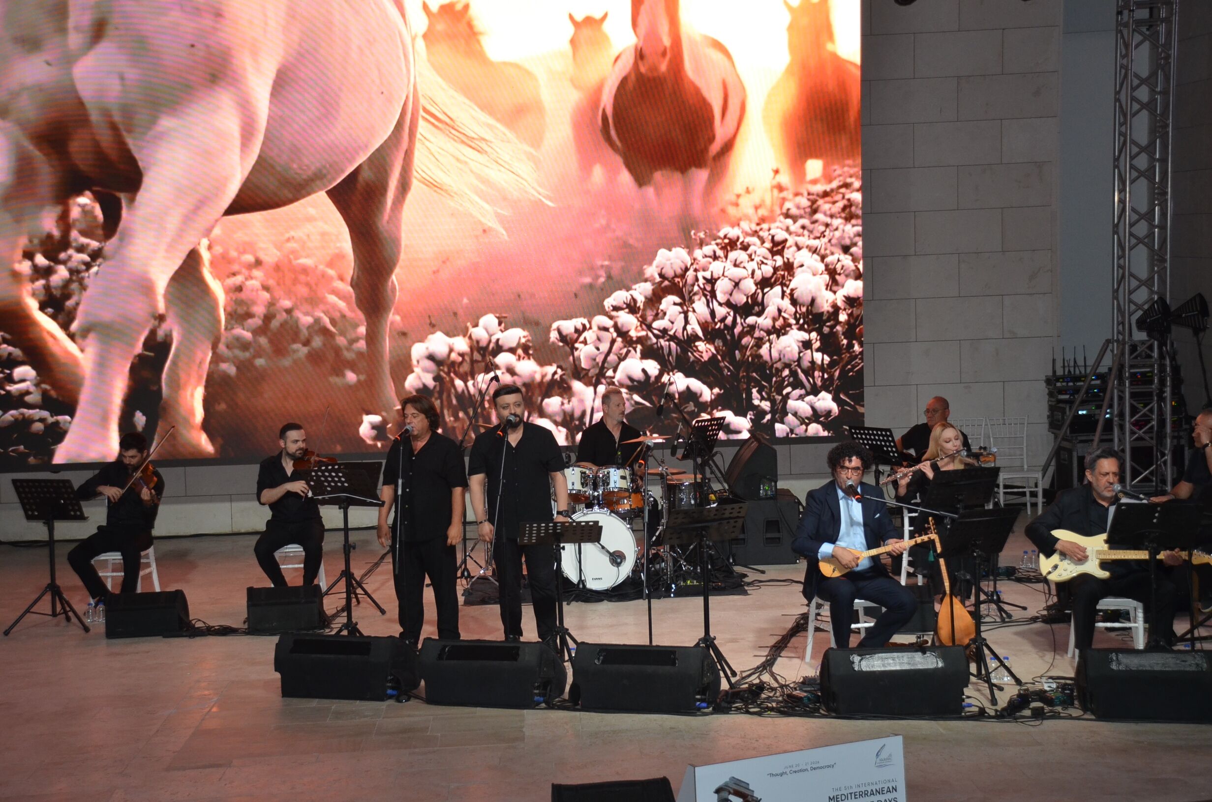 Didyma V Uluslararasi Akdeniz Edebiyat Gunleri Konserle Sona 672010 Afccdb